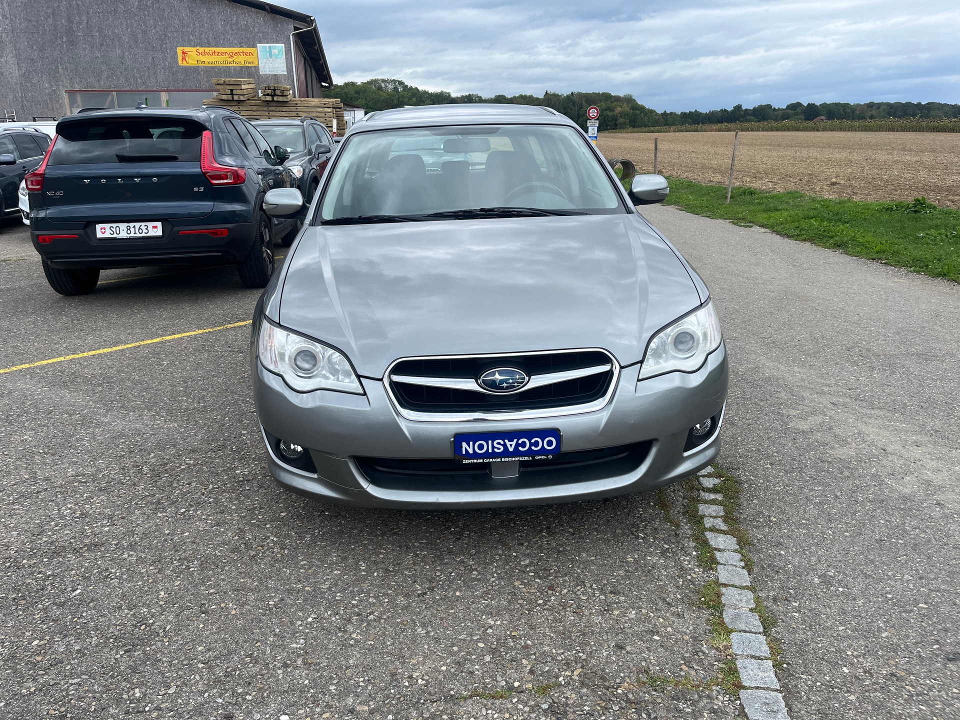 SUBARU Legacy 2.0R AWD Swiss-image-3