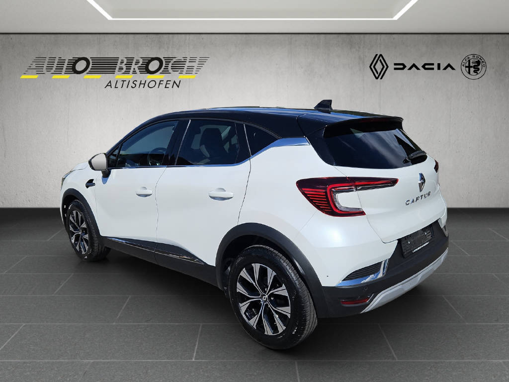 RENAULT Captur 1.3 TCe 140 techno EDC-image-2