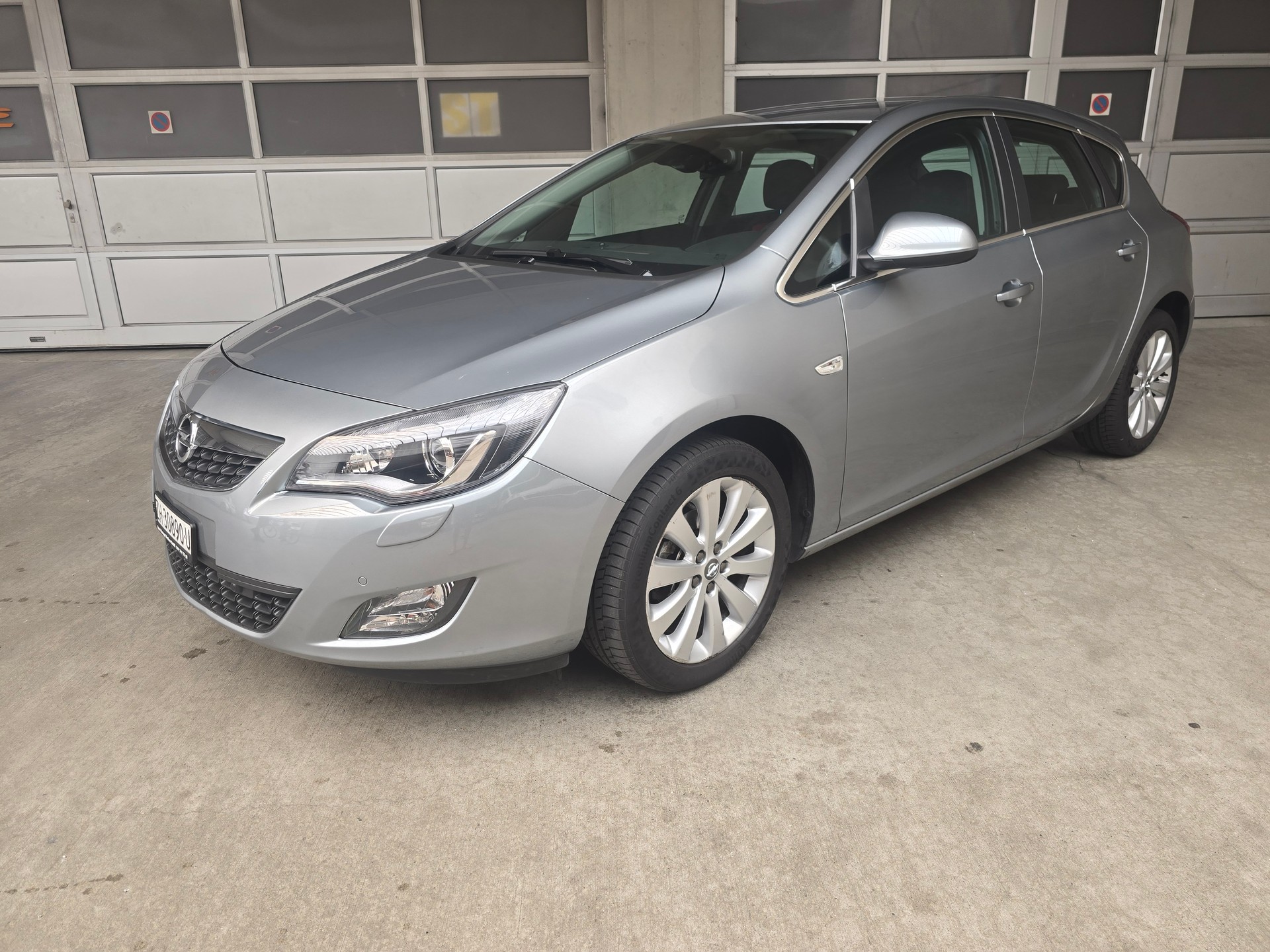 OPEL Astra 1.4i 16V Turbo Automatic-image-1