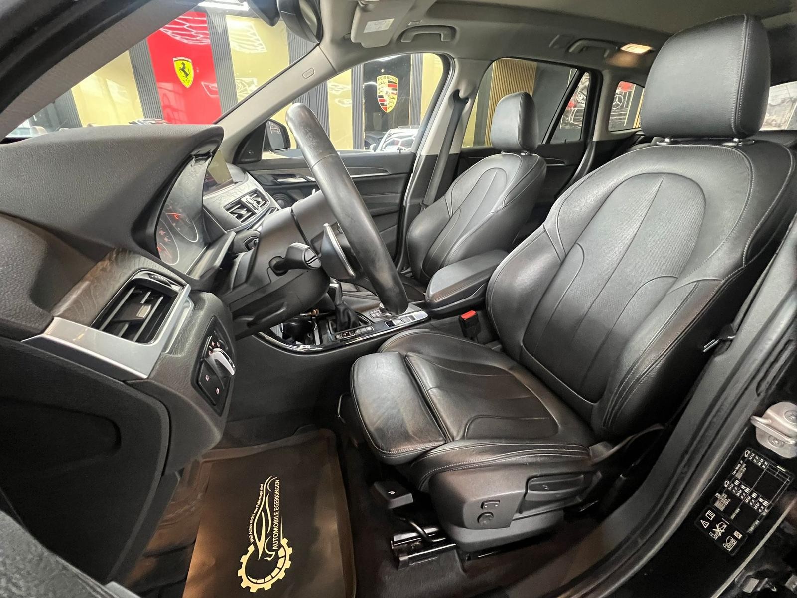 BMW X1 xDrive 25d xLine Steptronic-image-9