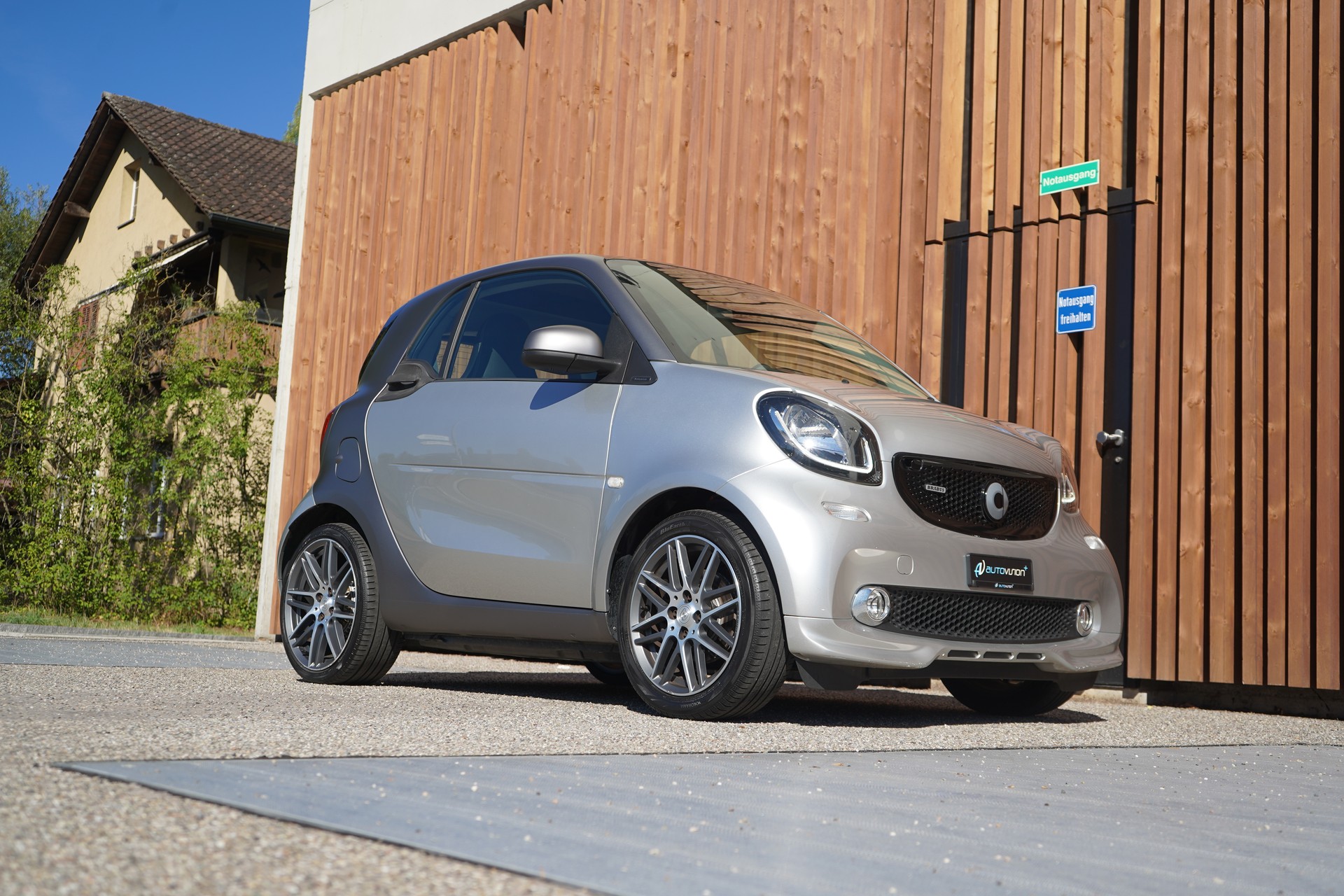 SMART FORTWO BRABUS XCLUSIVE TWINMATIC l 109 PS-image-9