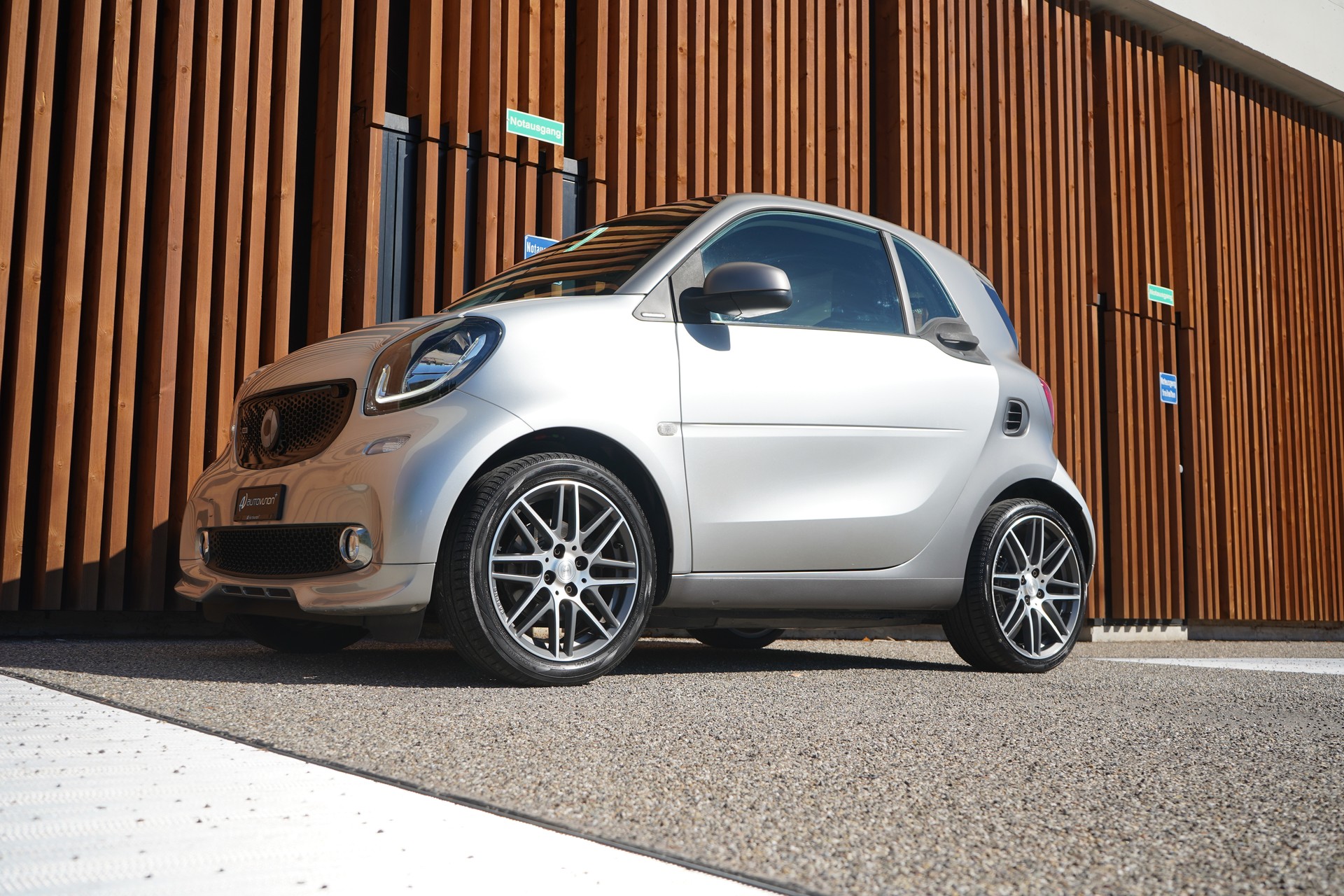 SMART FORTWO BRABUS XCLUSIVE TWINMATIC l 109 PS-image-10