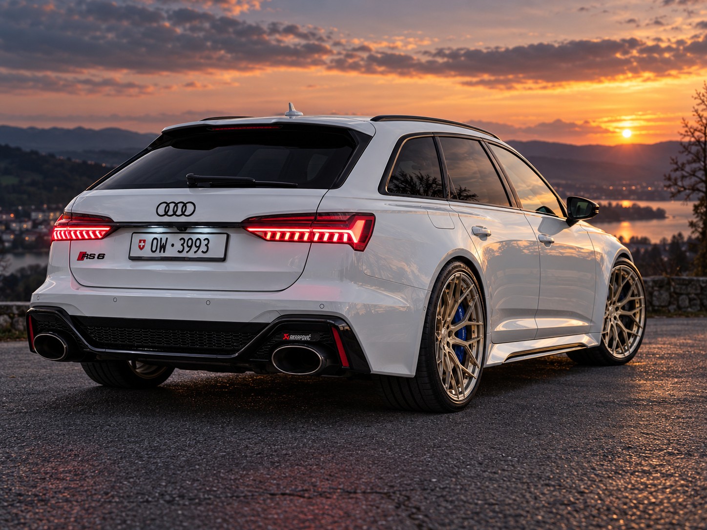 AUDI 4.0 V8 TFSI quattro T-Tronic-image-2