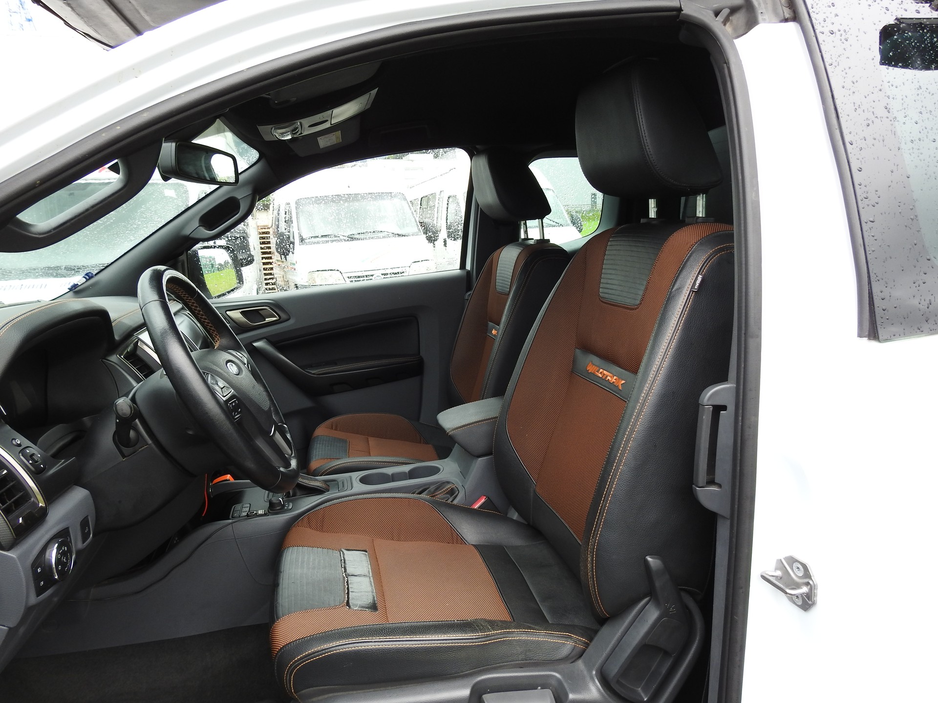 FORD Ranger 3.2 TDCi 4x4 Wildtrak-image-19