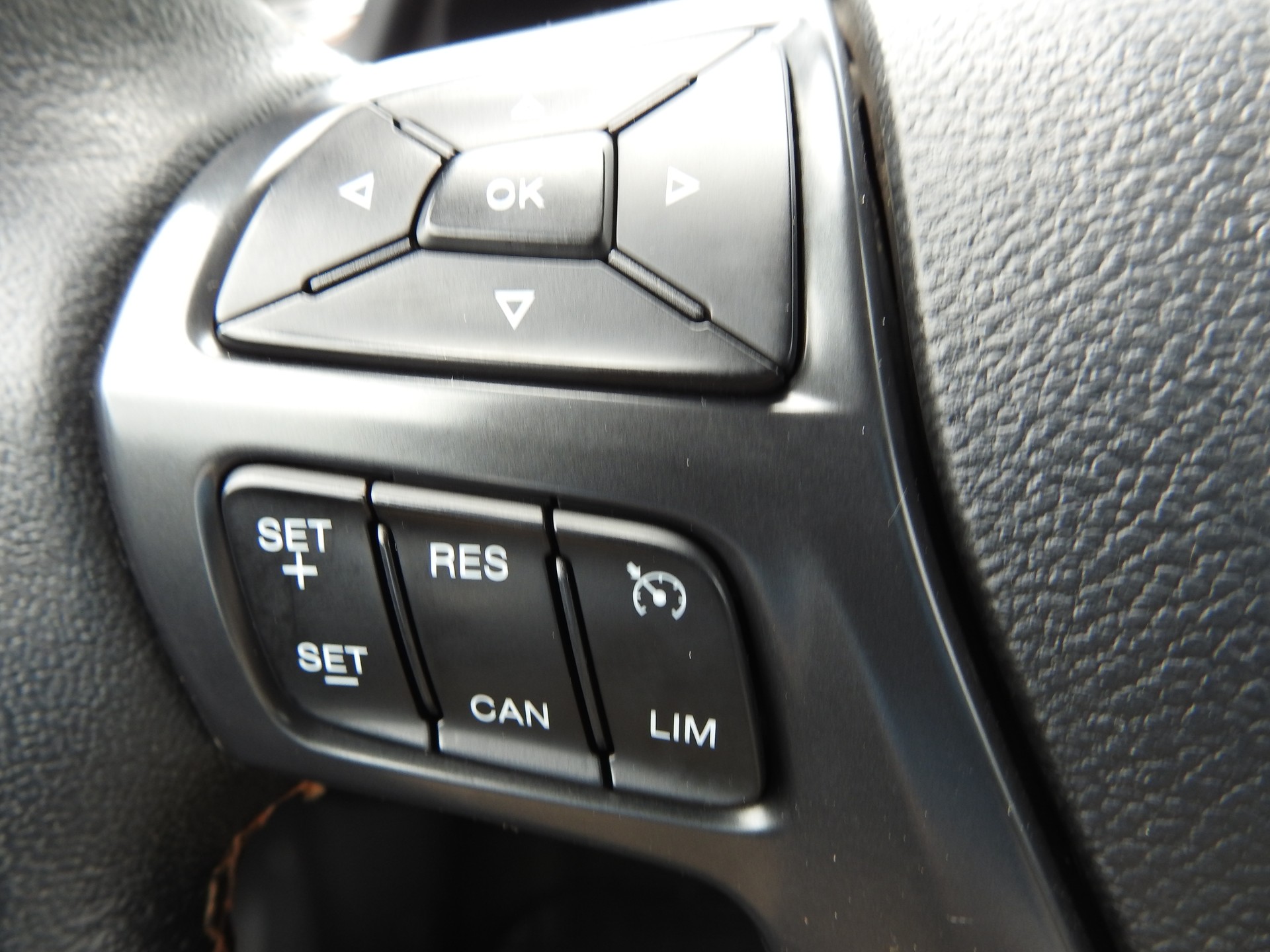 FORD Ranger 3.2 TDCi 4x4 Wildtrak-image-28
