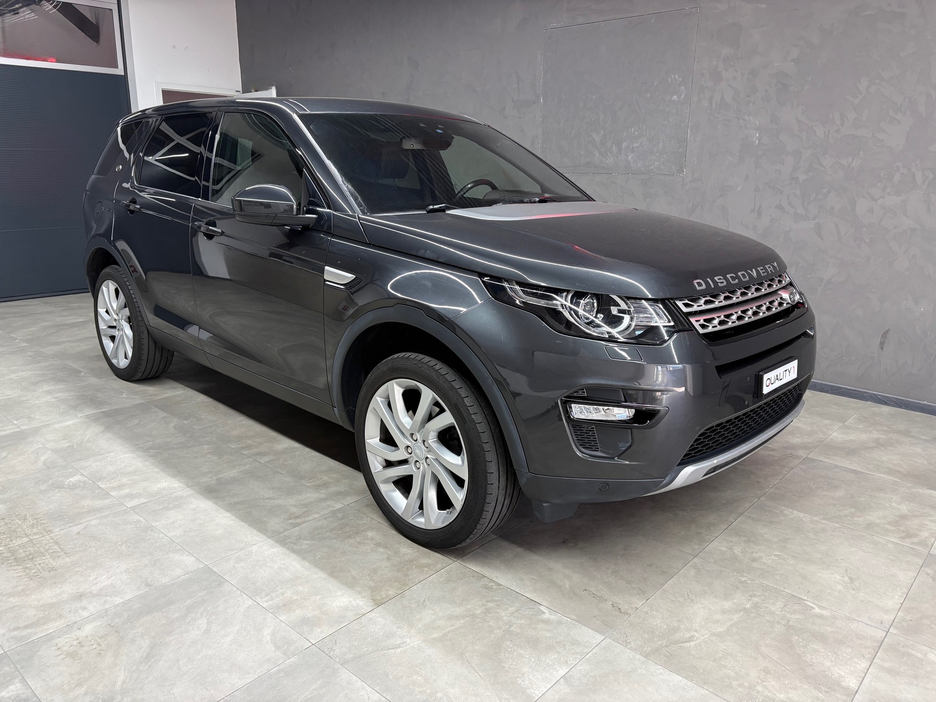 LAND ROVER Discovery Sport 2.0 TD4 HSE Luxury AT9-image-0