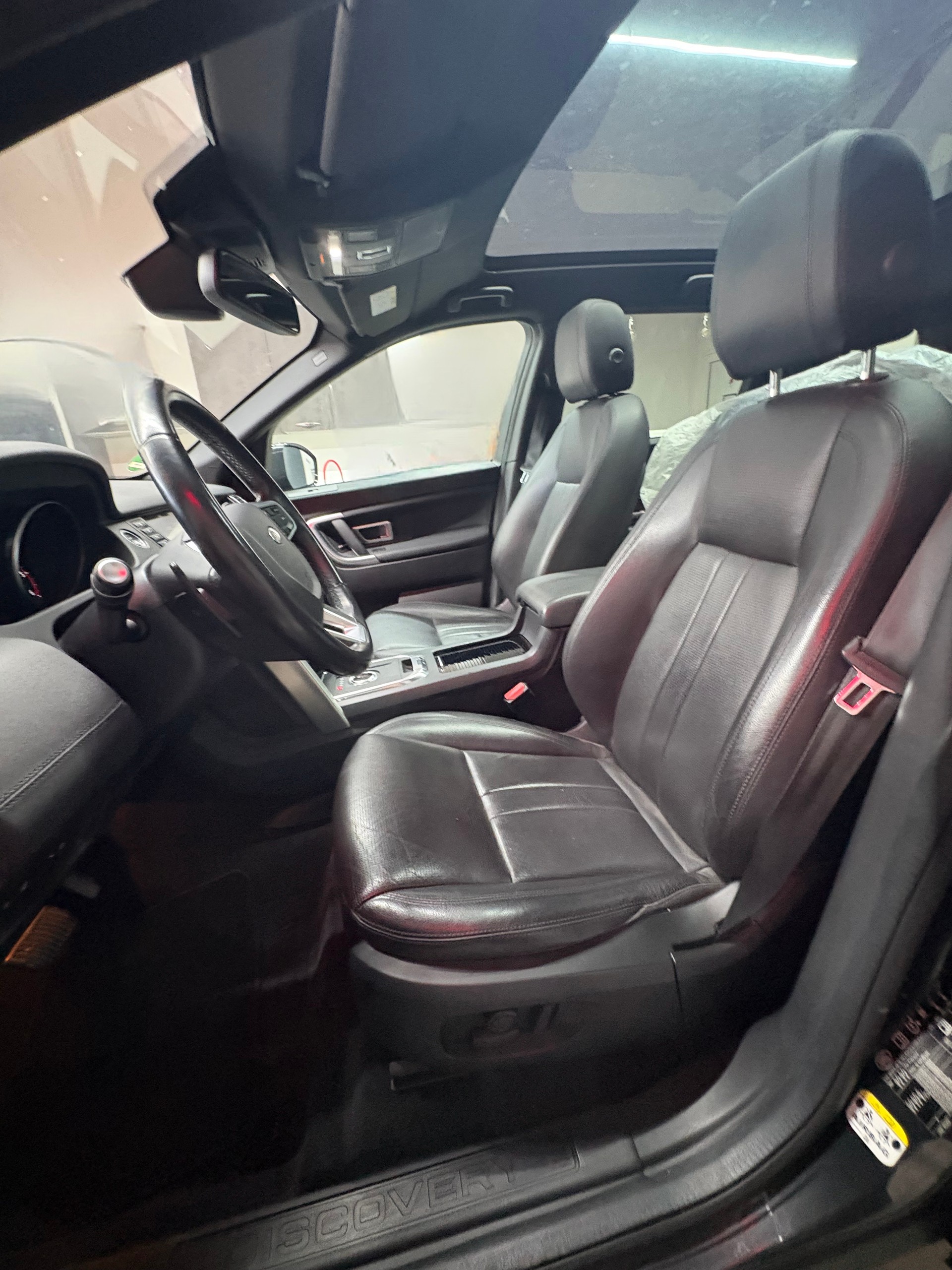 LAND ROVER Discovery Sport 2.0 TD4 HSE Luxury AT9-image-9
