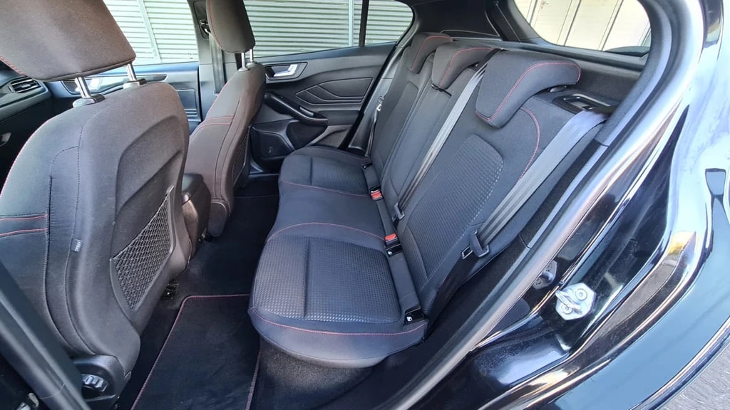 FORD Focus 1.0 MHEV ST-Line X Automat ** Gr-Navi ** RF-Kamera ** Abstandsregelsystem ** Sitzheizung ** Neues Modell 2023 **-image-15