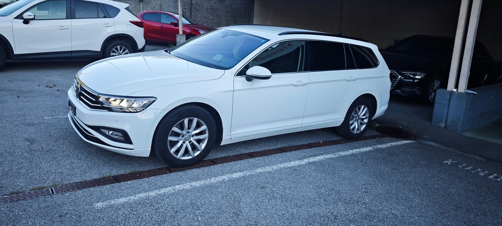 VW Passat 2.0 TDI BMT Business DSG-image-7