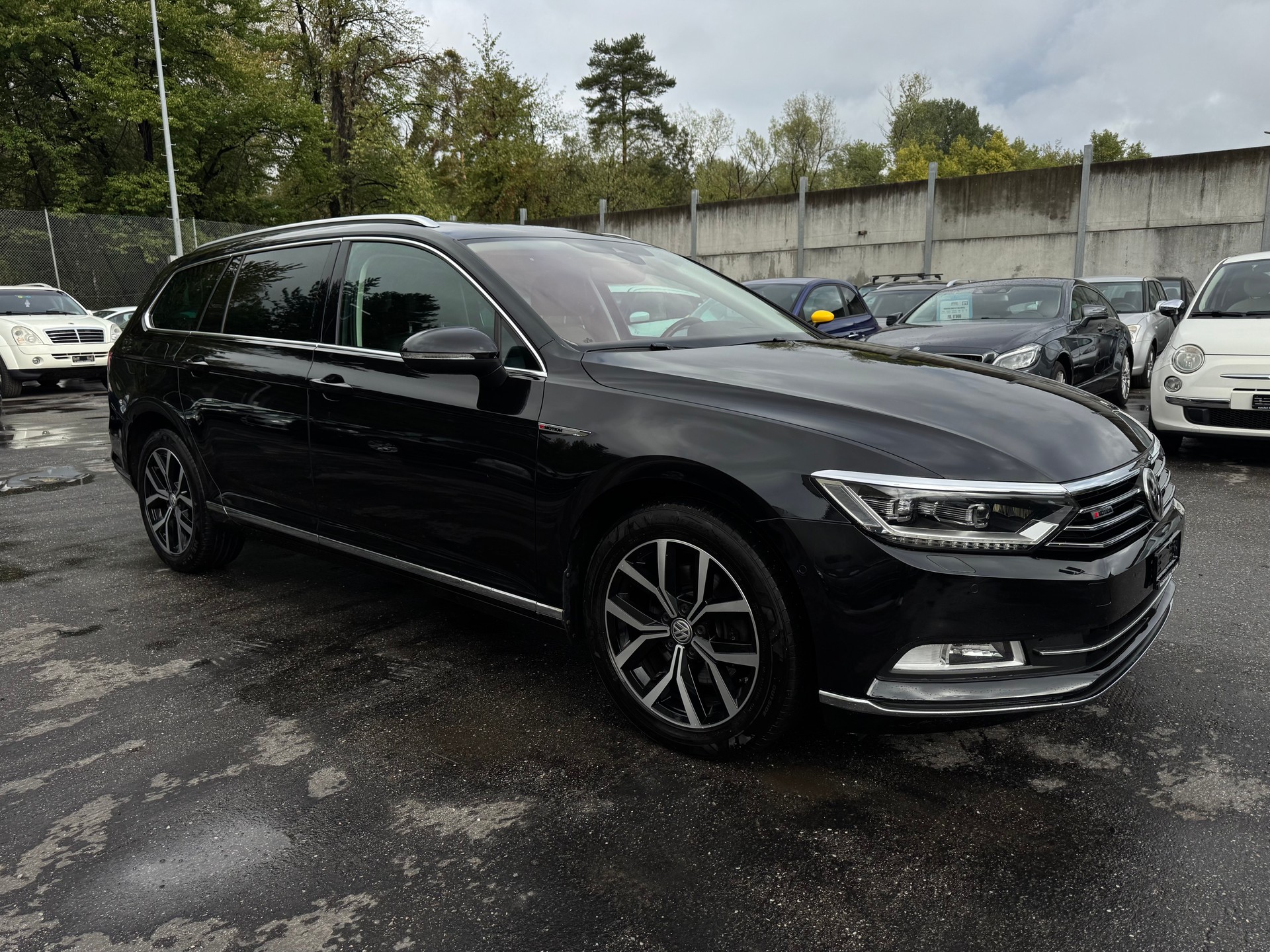 VW Passat Variant 2.0 TDI SCR BMT Highline 4Motion-image-1
