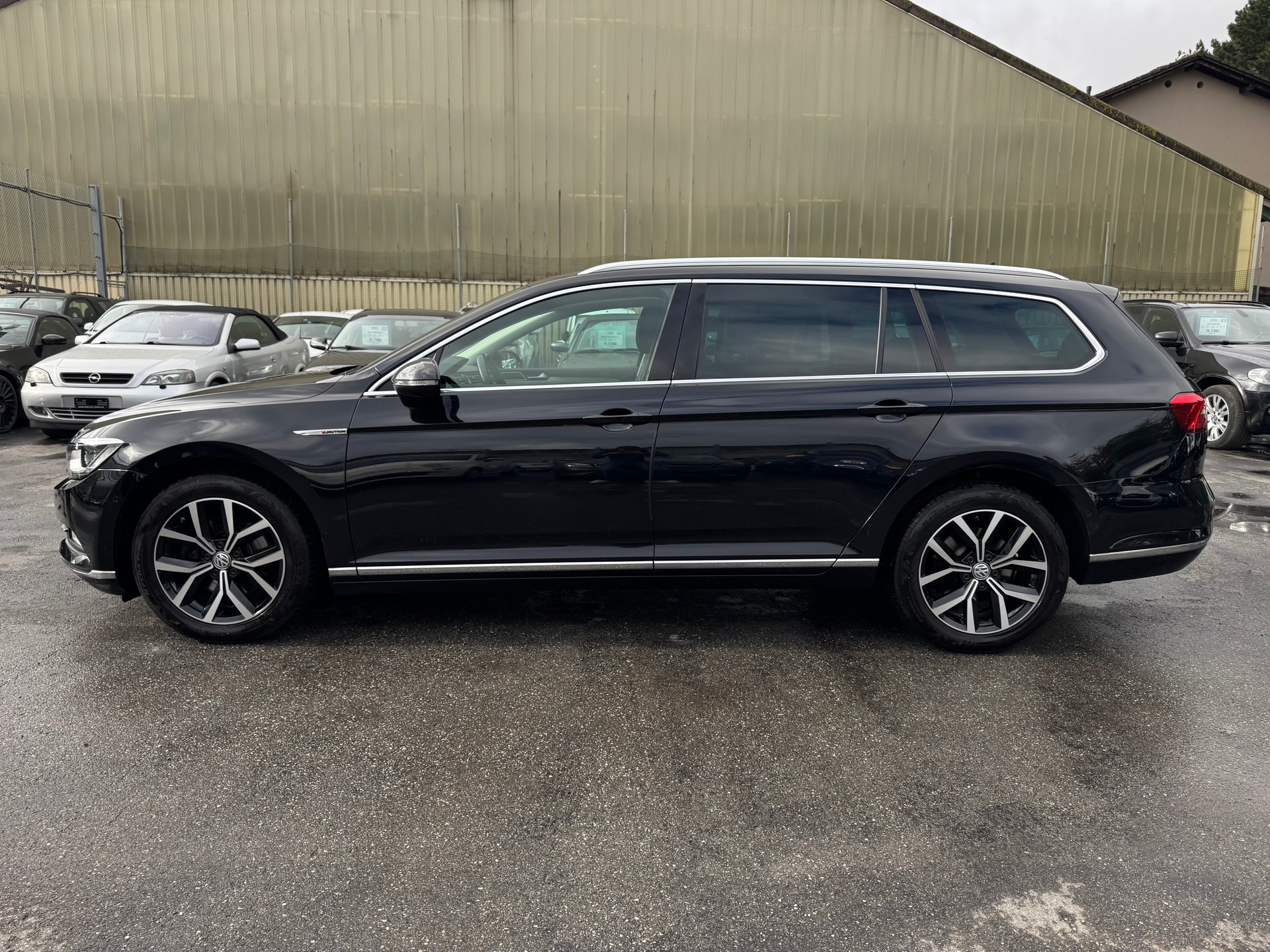 VW Passat Variant 2.0 TDI SCR BMT Highline 4Motion-image-7