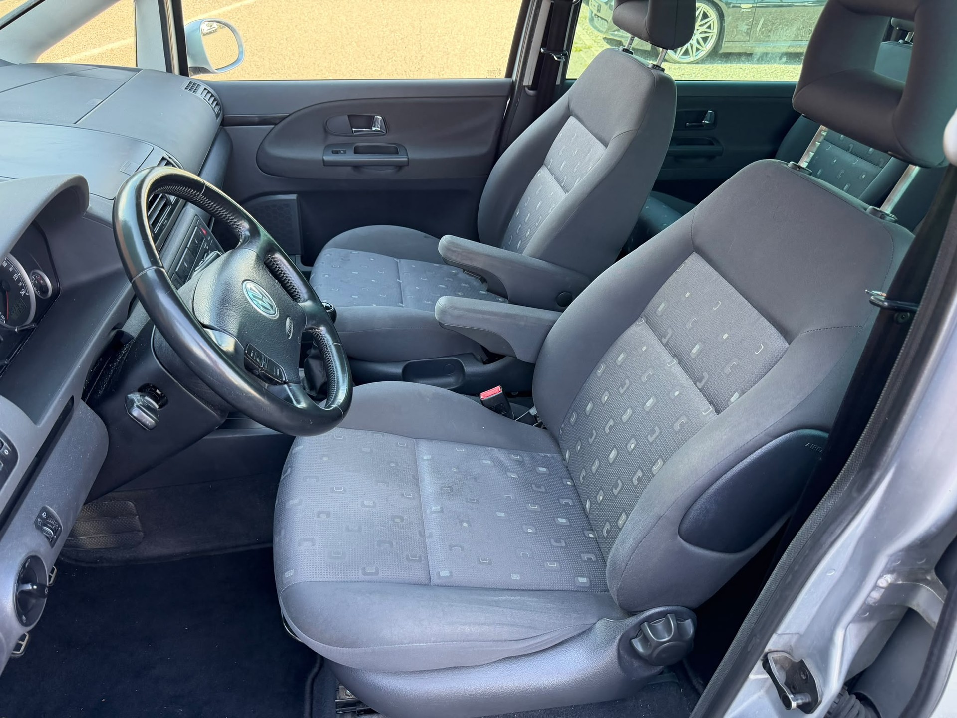 VW Sharan 1.8 T-image-5