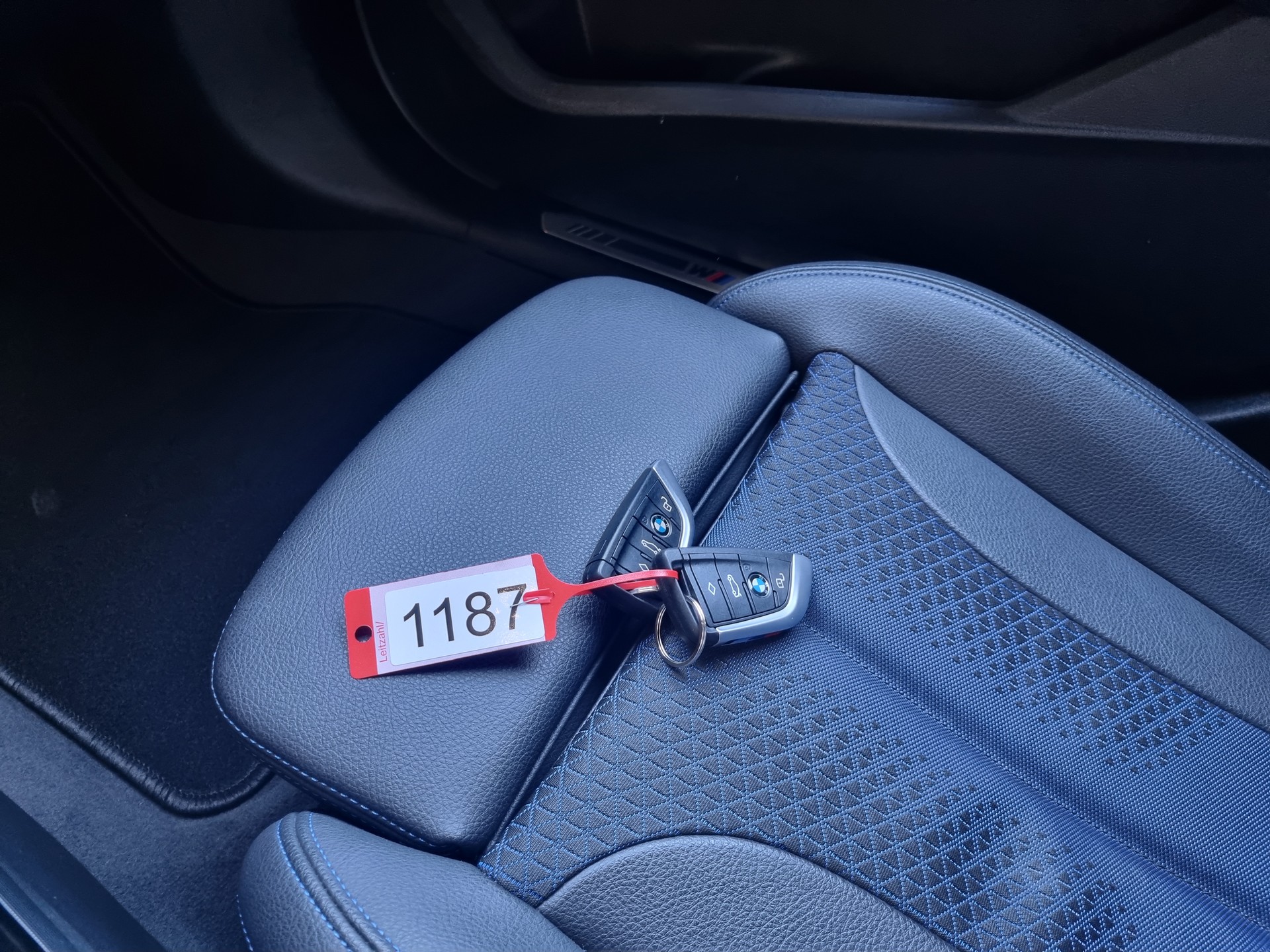 BMW 120d xDrive Steptronic M Sport-image-14