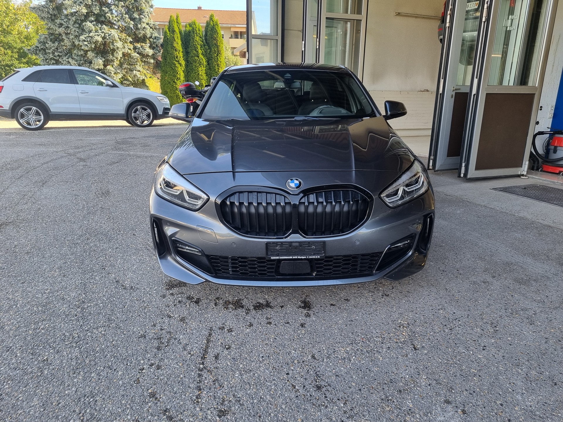 BMW 120d xDrive Steptronic M Sport-image-0