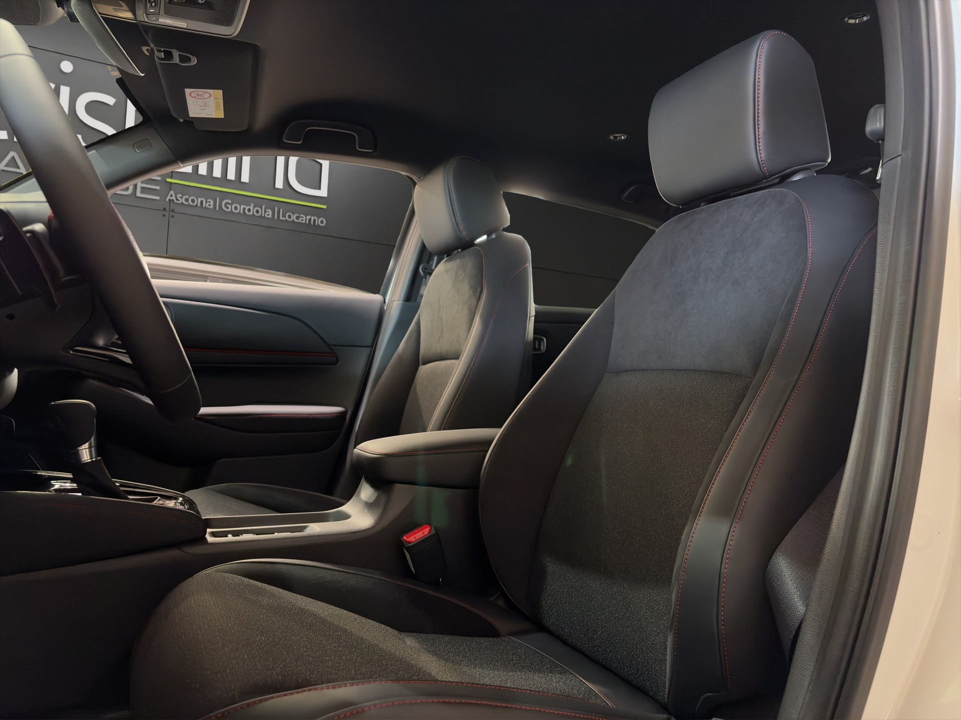 HONDA HR-V 1.5 i-MMD Advance Sport-image-6
