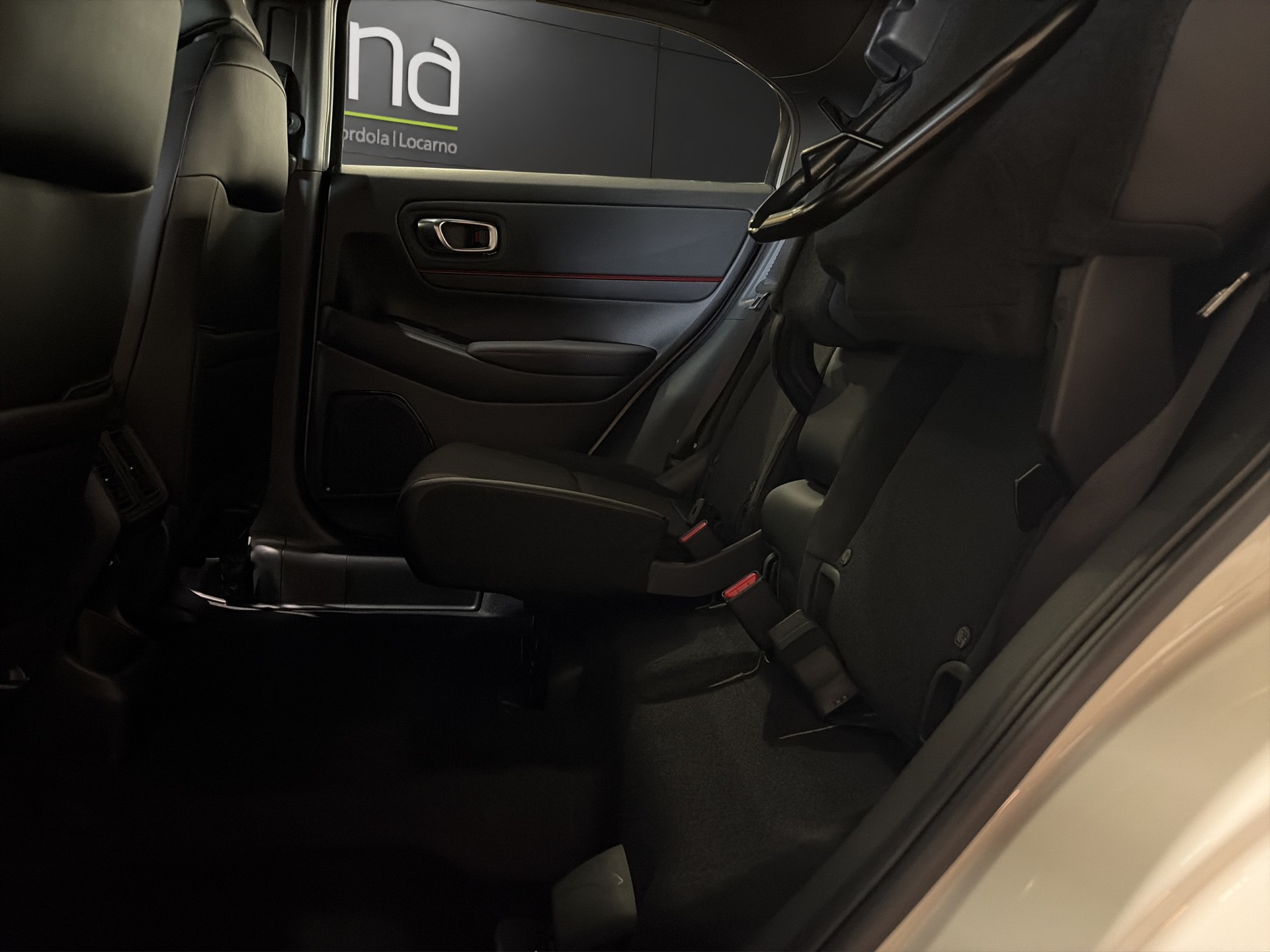 HONDA HR-V 1.5 i-MMD Advance Sport-image-12