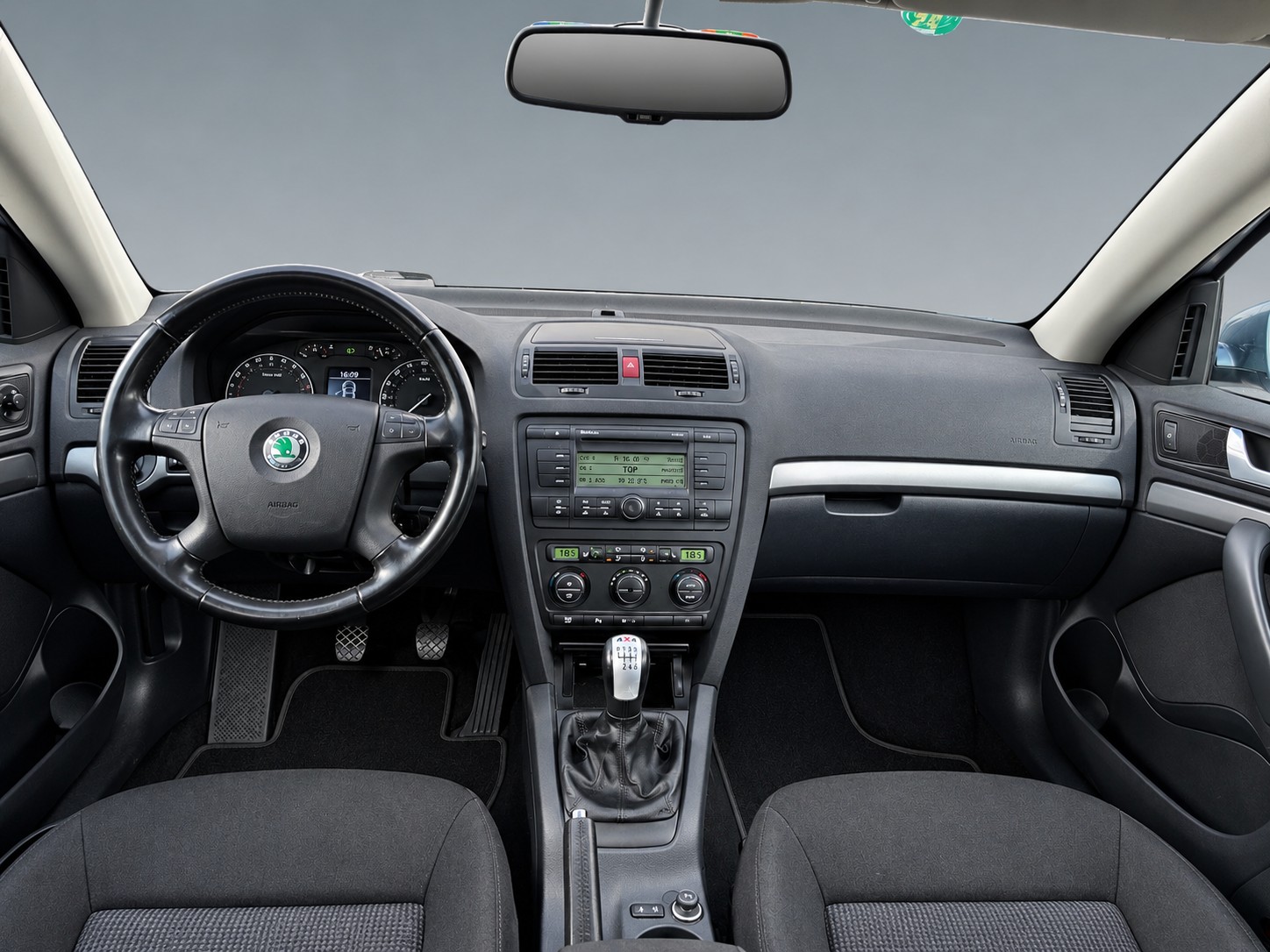 SKODA Octavia 2.0 FSI Adventure 4x4 *FRISCH MFK*FRISCH SERVICE*8-FACH*-image-10