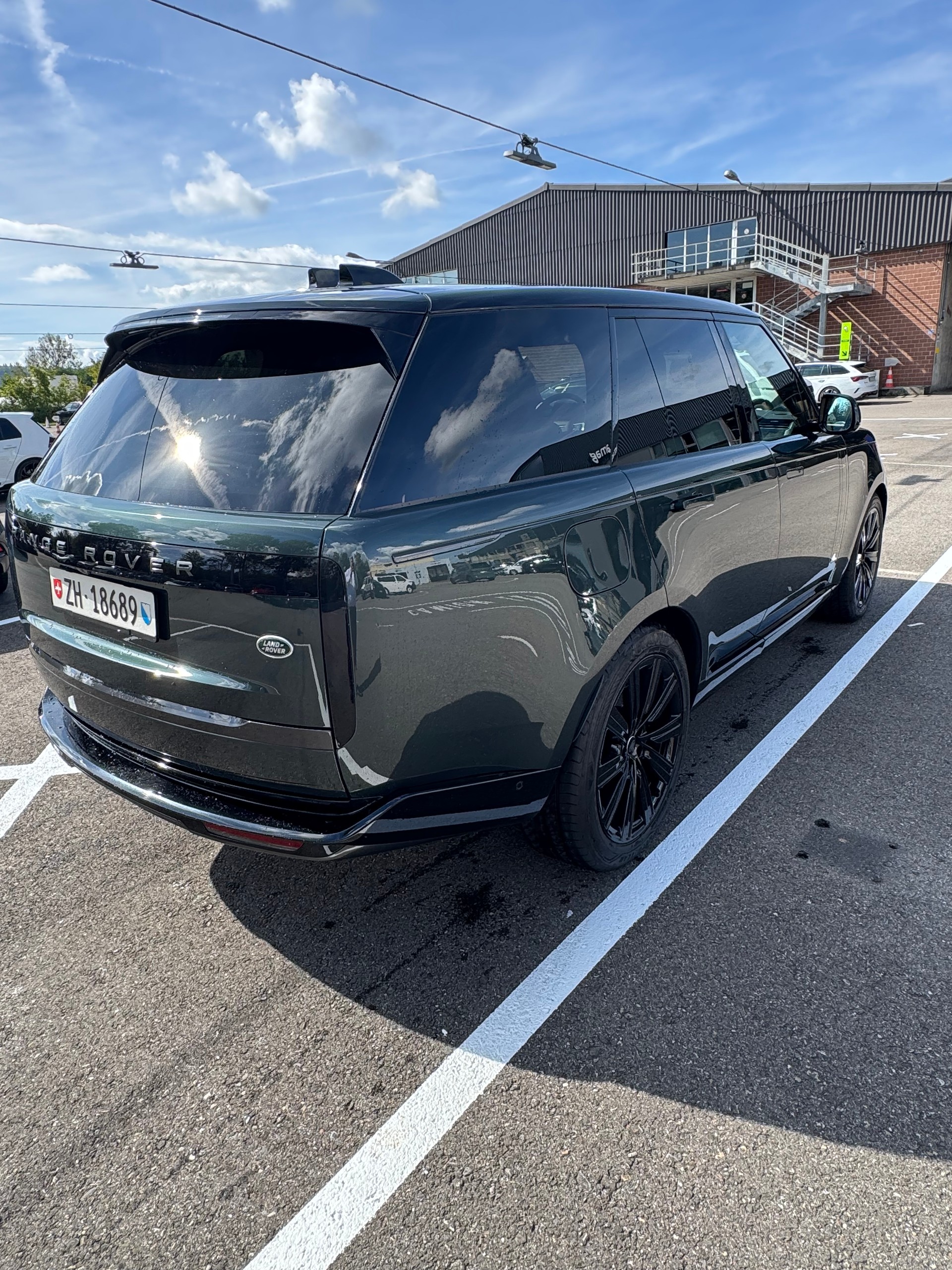 LAND ROVER 3.0 D I6 350 HSE-image-3