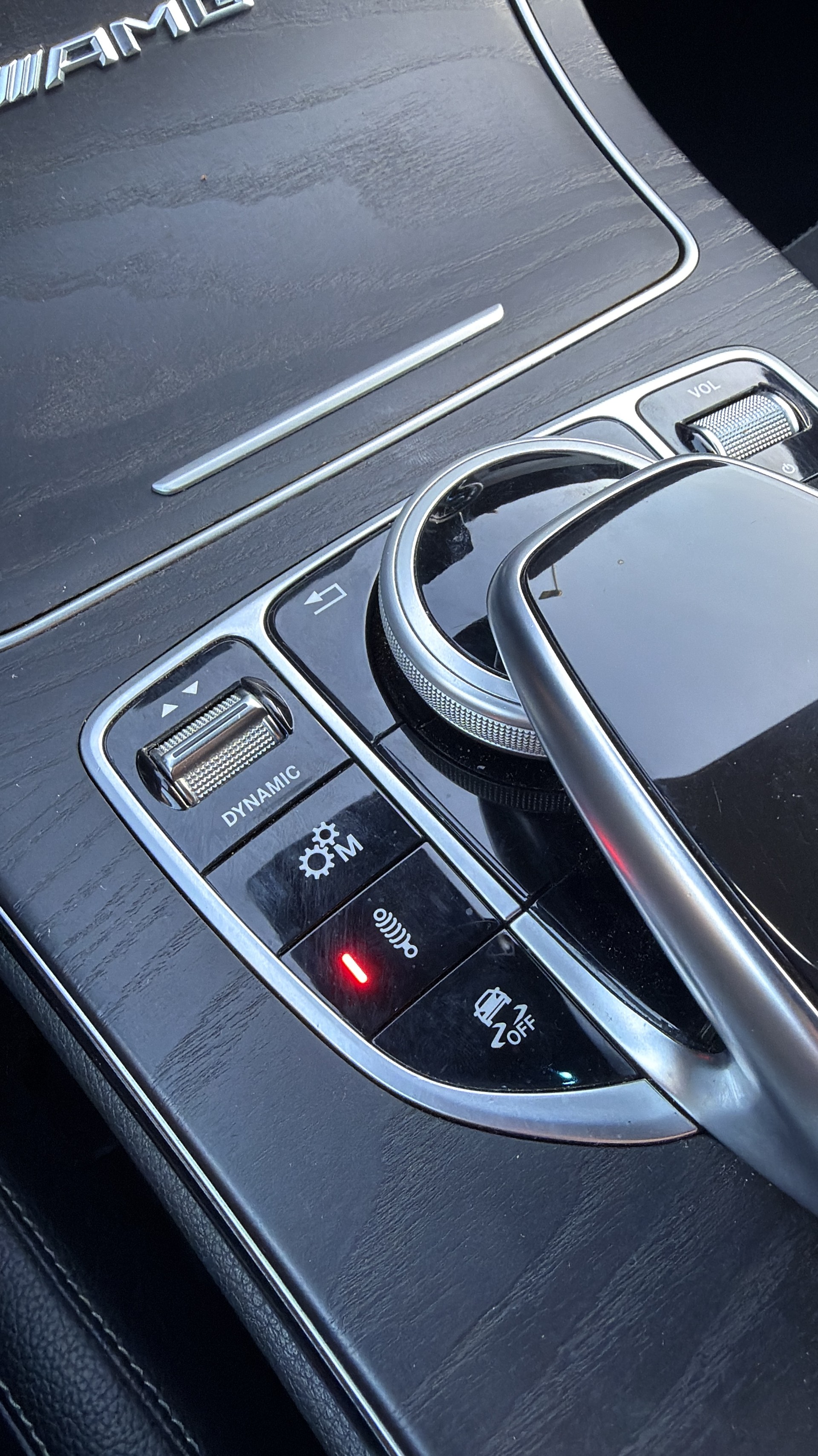 MERCEDES-BENZ C 63 AMG Speedshift-image-14