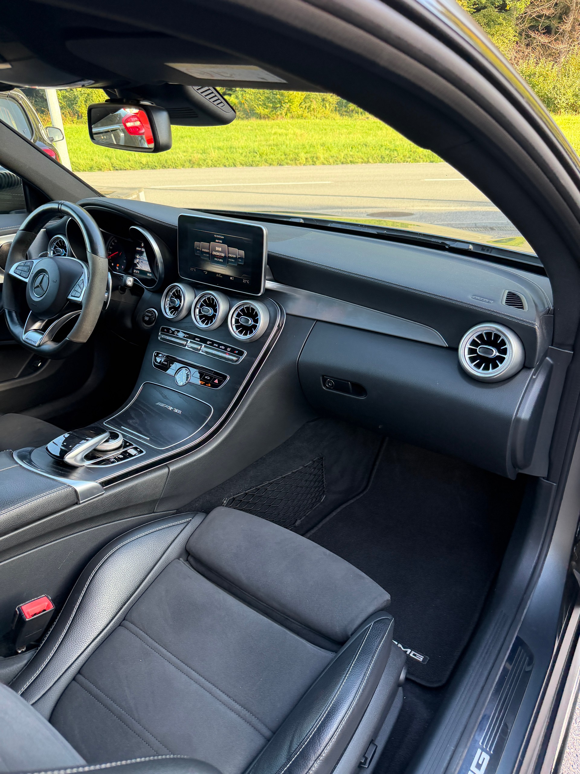 MERCEDES-BENZ C 63 AMG Speedshift-image-8