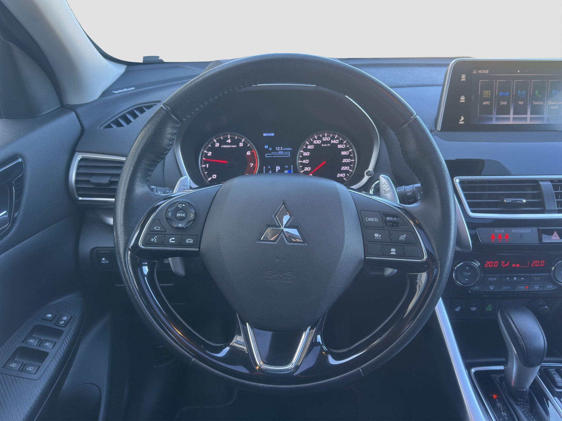 MITSUBISHI Eclipse Cross 1.5 T-Mivec Diamond Black Line 4WD CVT-image-9
