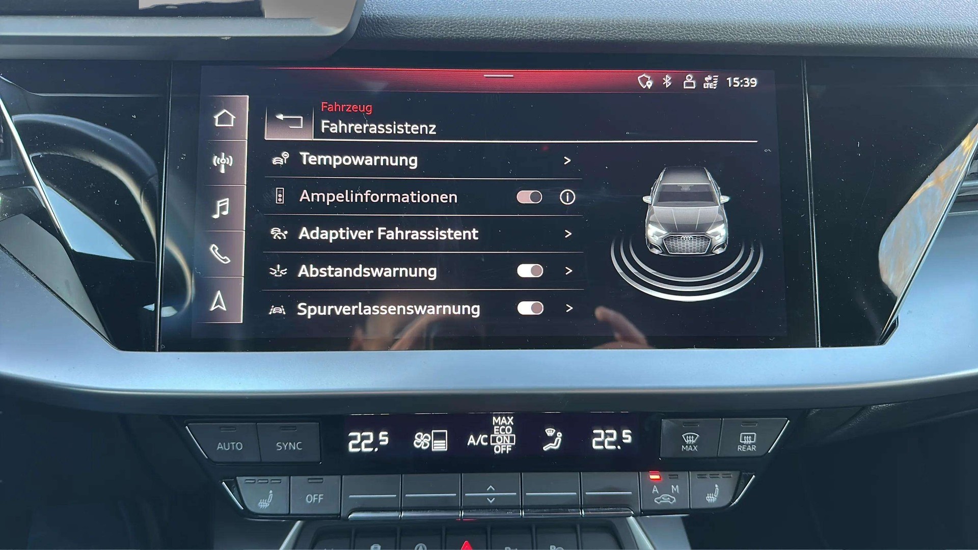 AUDI A3 Sportback 35 TFSI S line S-tronic mit 5J Werksgarantie-image-15