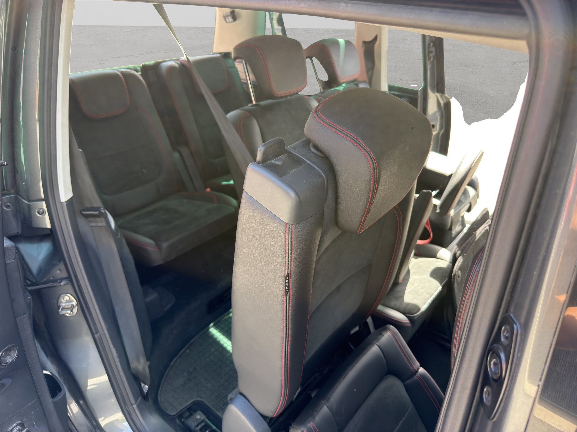 SEAT Alhambra 2.0 TDI Hola FR 4Drive-image-12