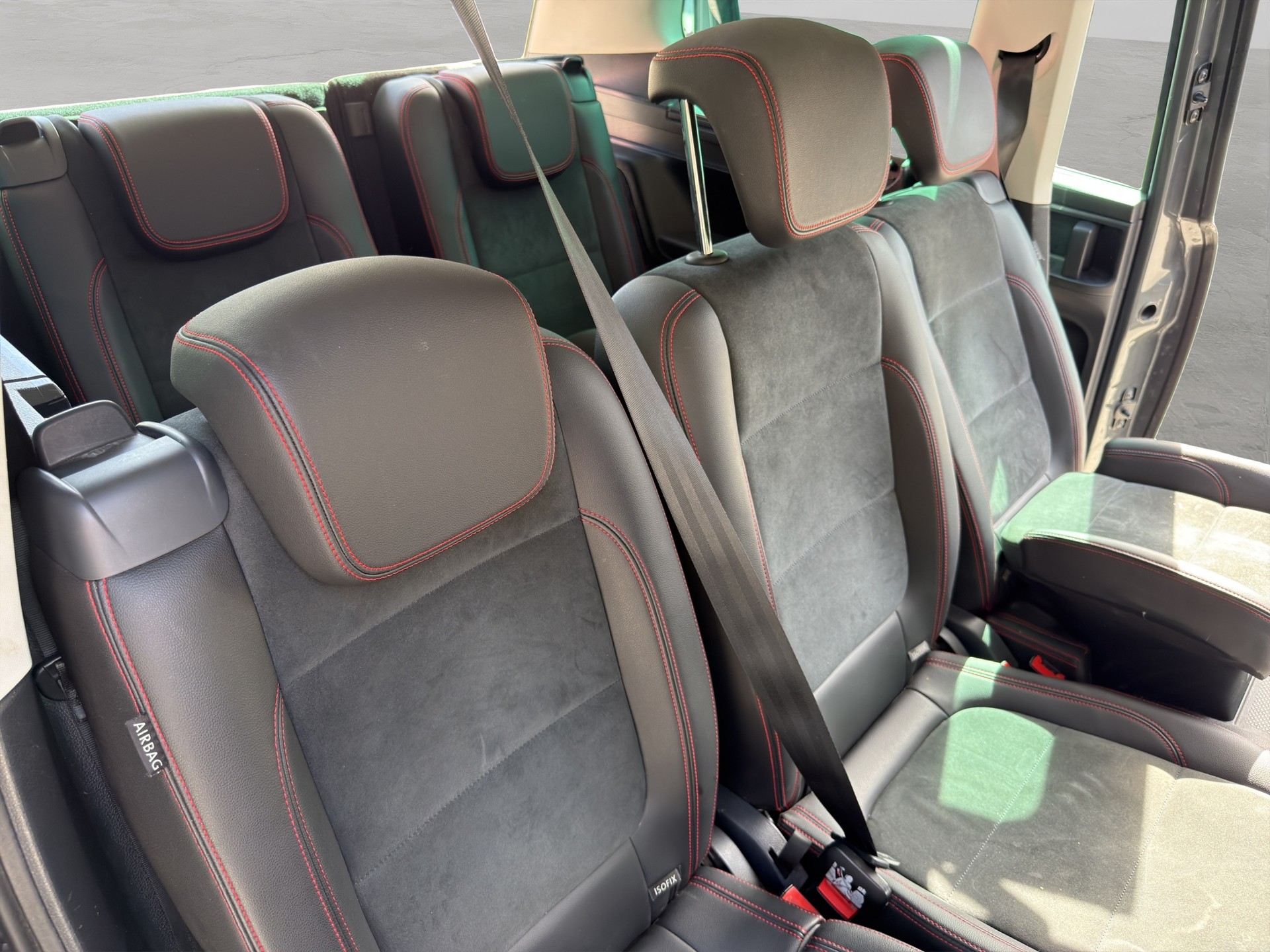 SEAT Alhambra 2.0 TDI Hola FR 4Drive-image-13