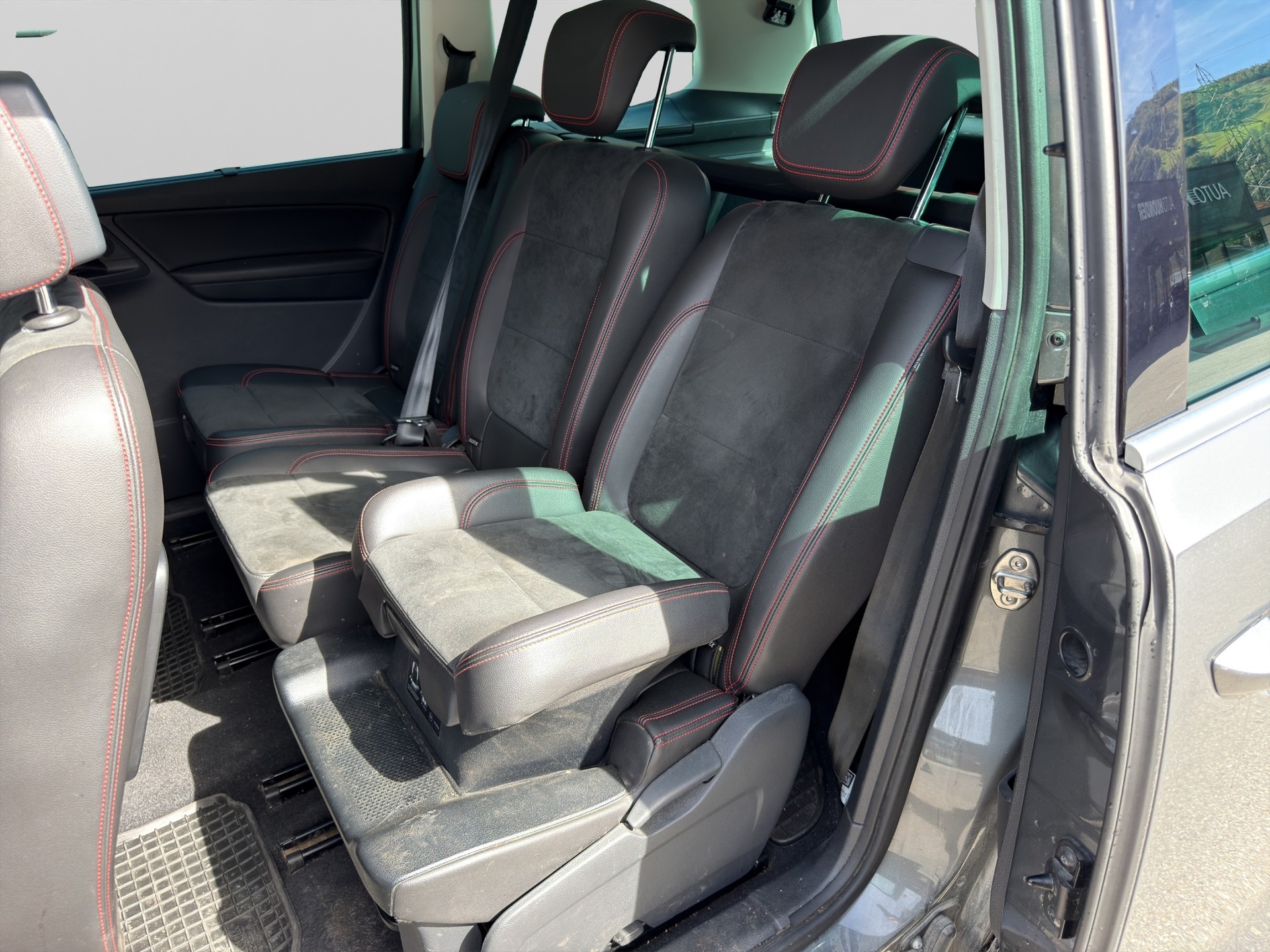 SEAT Alhambra 2.0 TDI Hola FR 4Drive-image-11