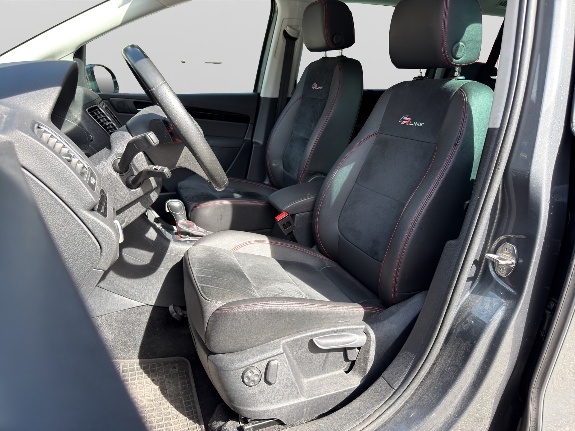 SEAT Alhambra 2.0 TDI Hola FR 4Drive-image-16