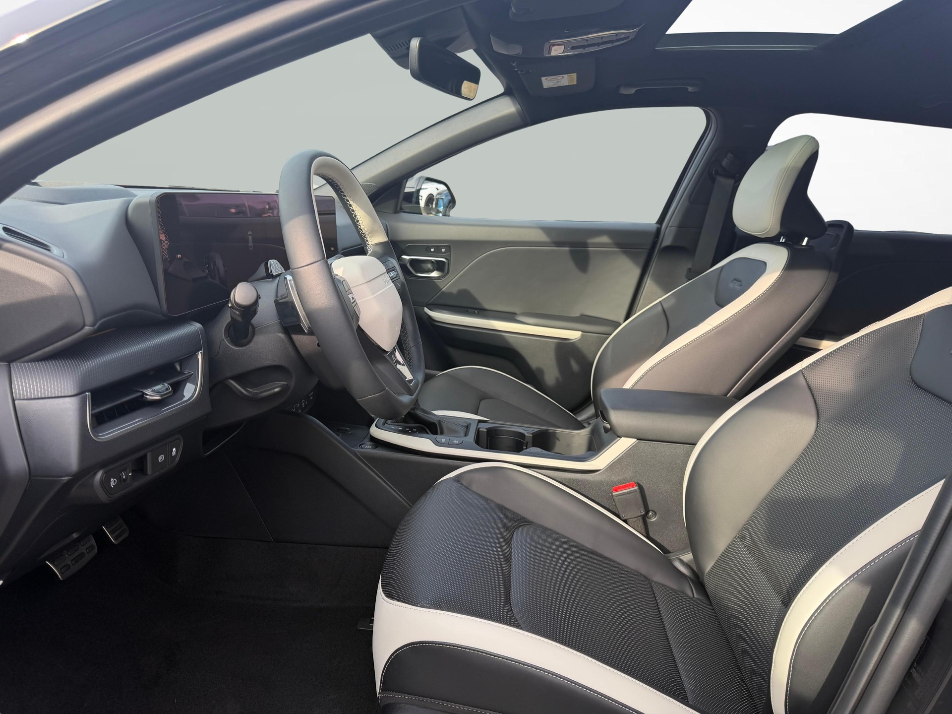 KIA K4 1.6 T-GDi GT-Line-image-1