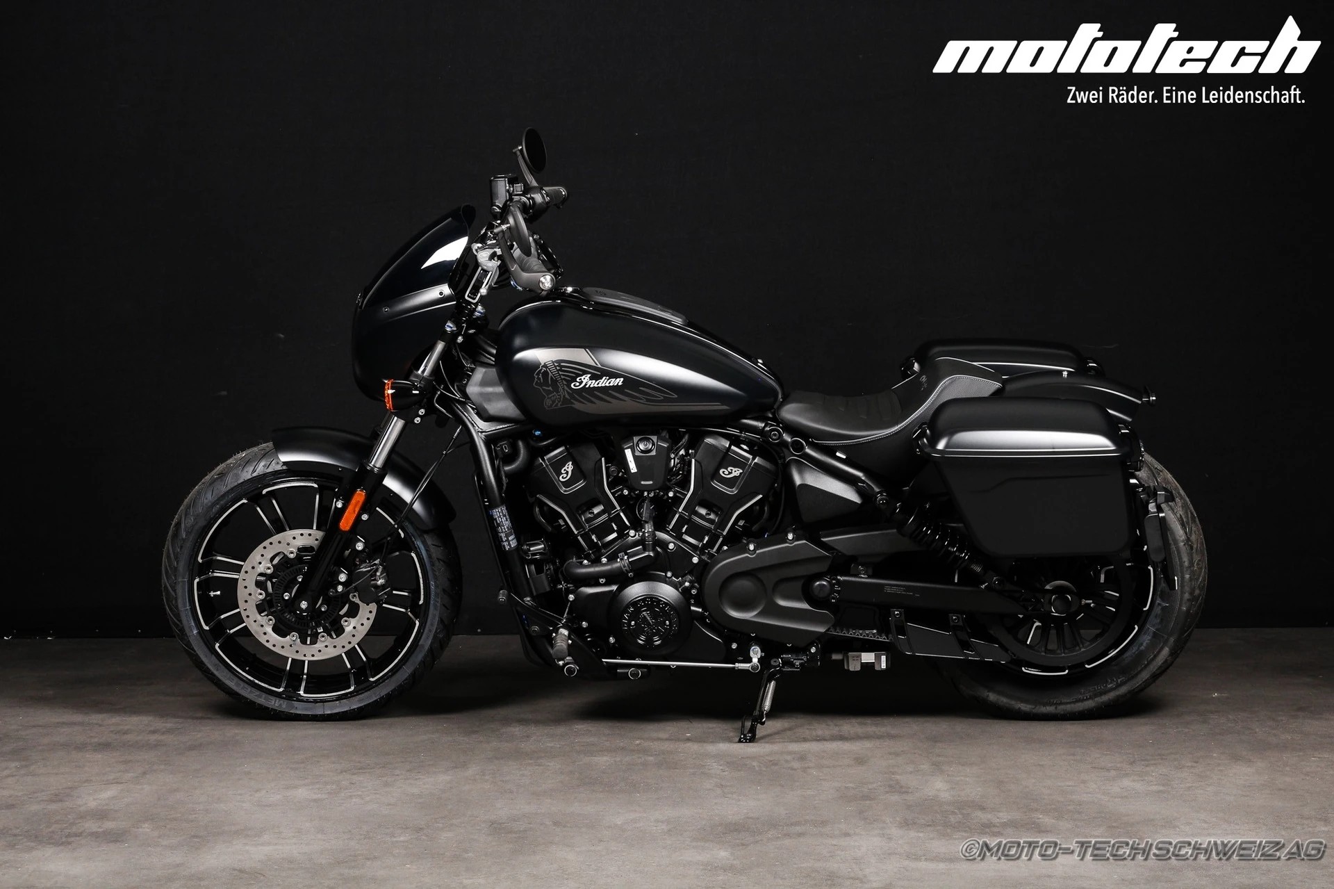 INDIAN Scout Sport RT-showroom-element-3