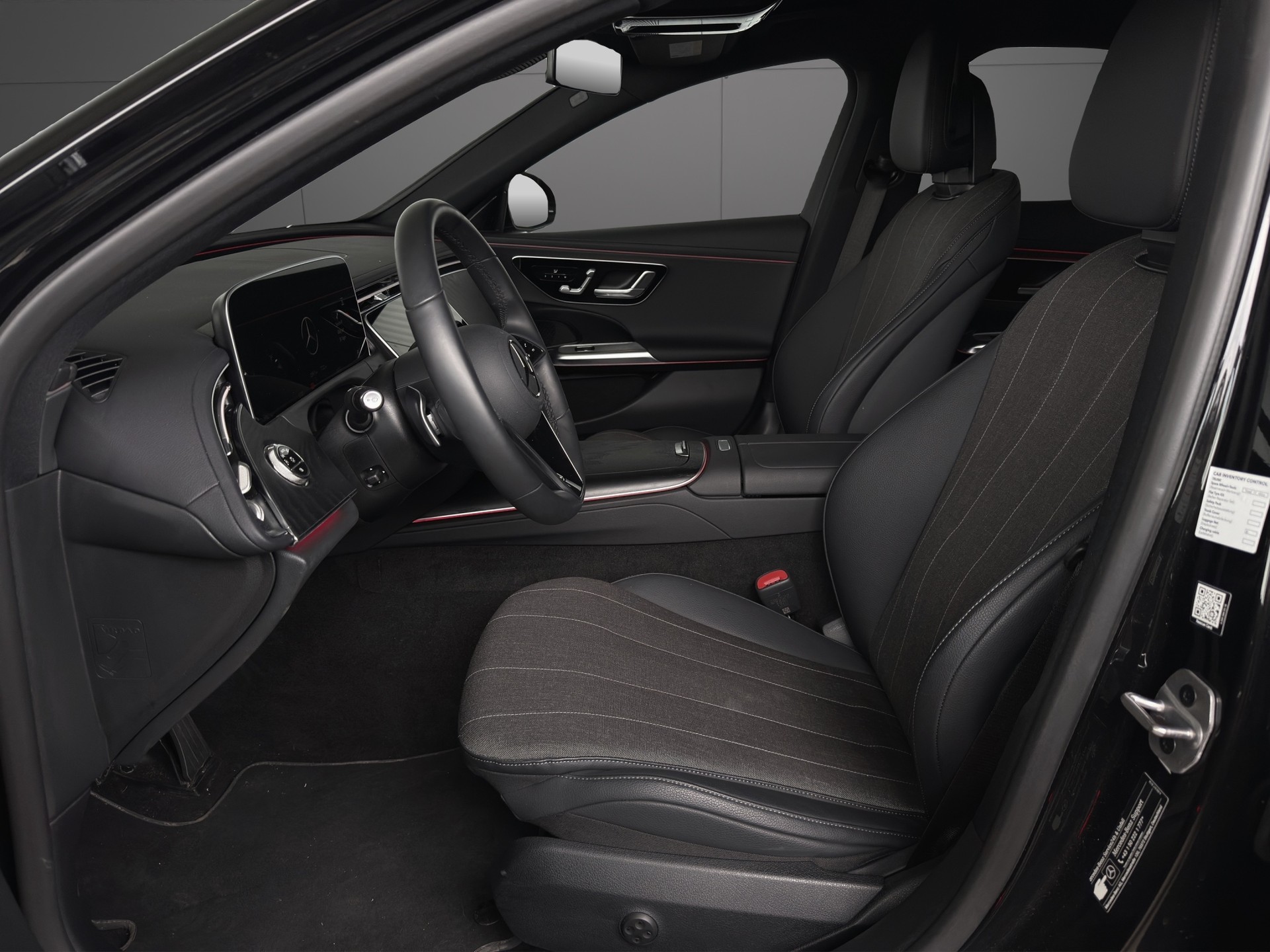 MERCEDES-BENZ E 220 d 4Matic 9G-Tronic-image-6