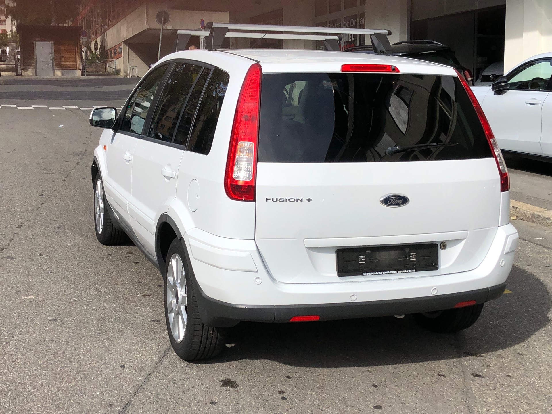 FORD Fusion 1.6 16V Plus-image-4