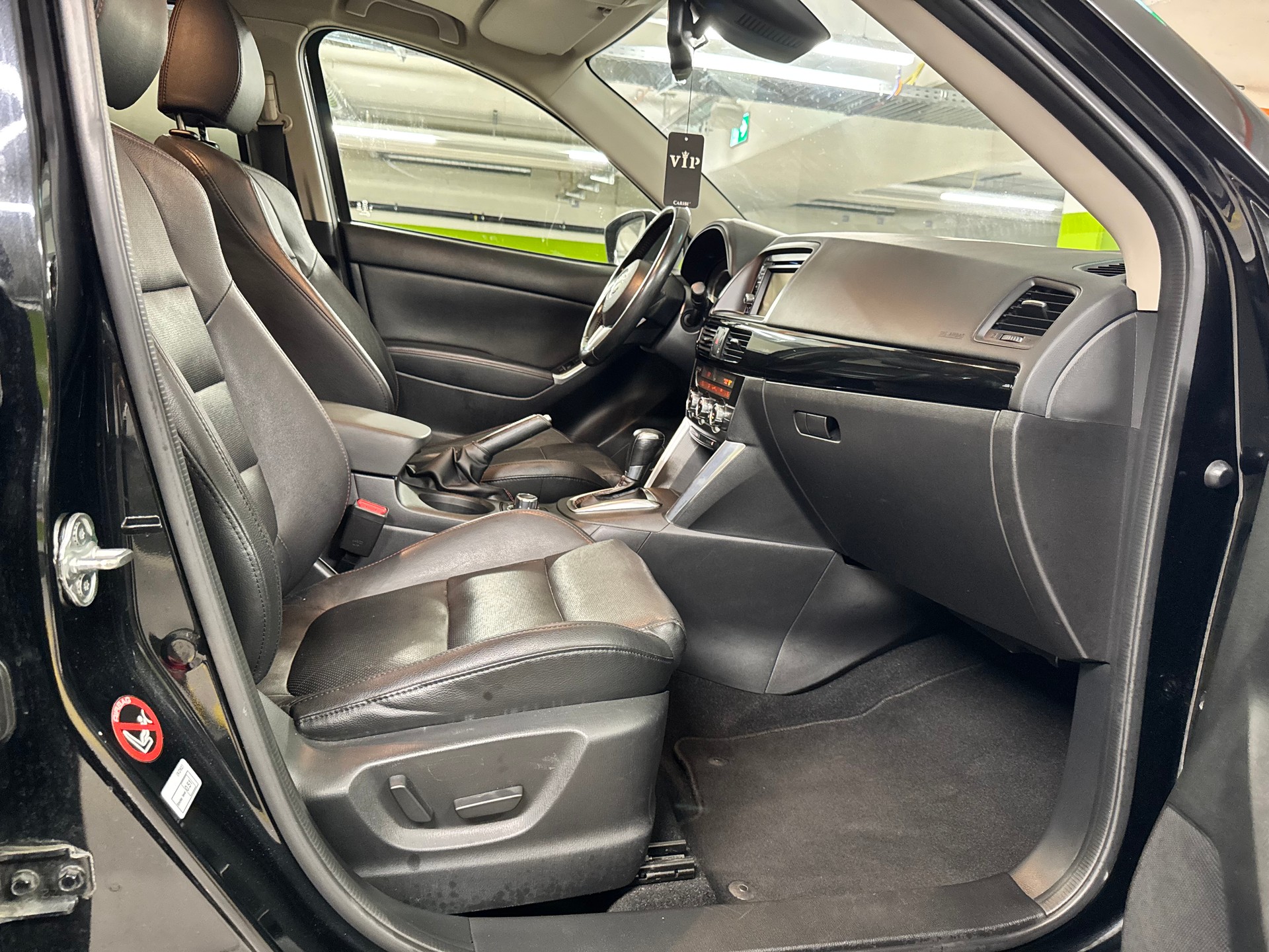 MAZDA CX-5 2.2 D HP Revolution AWD Automatic-image-10
