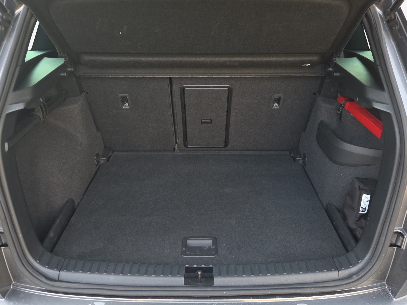 SKODA Karoq 2.0 TSI SportLine 4x4 DSG-image-12