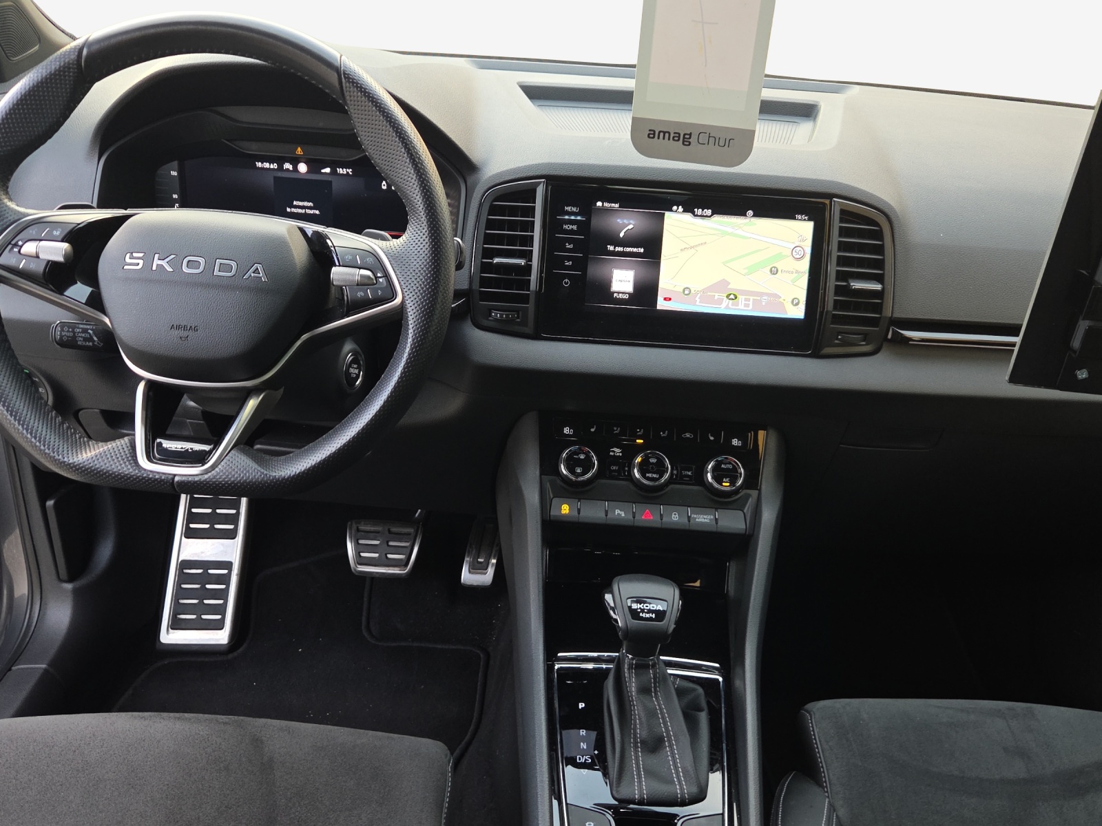 SKODA Karoq 2.0 TSI SportLine 4x4 DSG-image-8