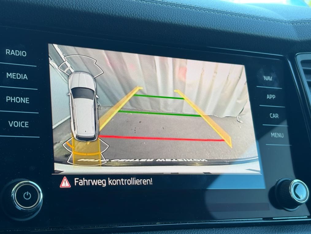 SKODA Kodiaq 2.0 TSI 4x4 Clever-image-7