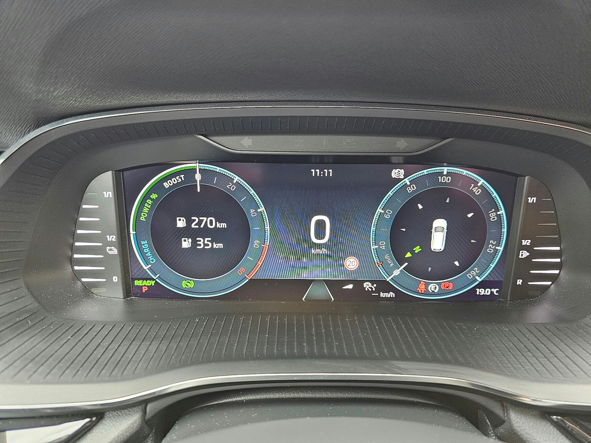 SKODA Octavia Combi 1.4 TSI PHEV DSG Style-image-11