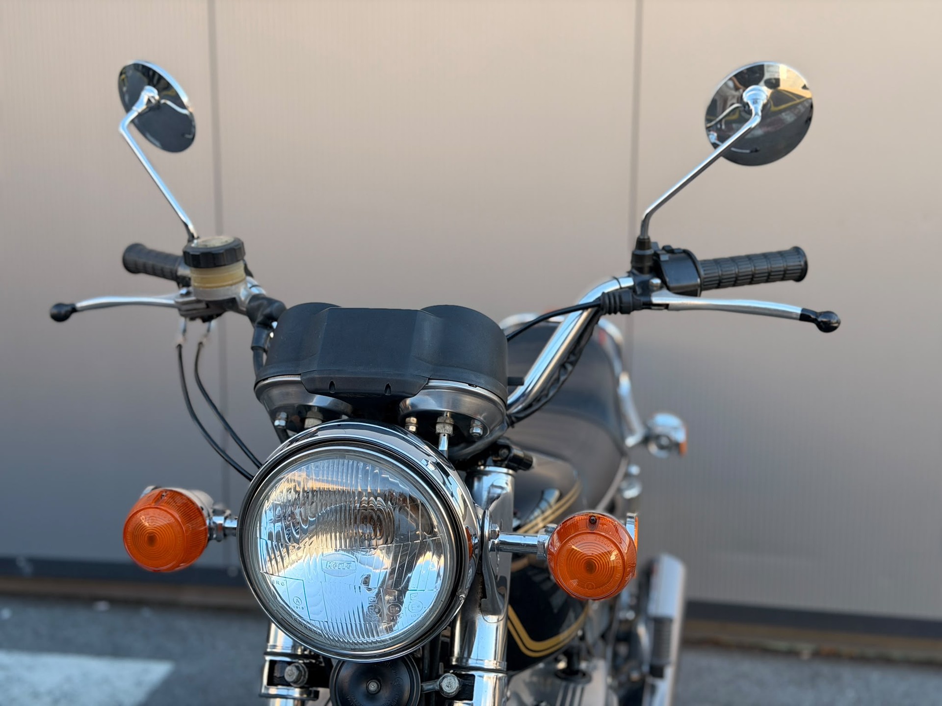 SUZUKI SUZUKI GT 550-image-5