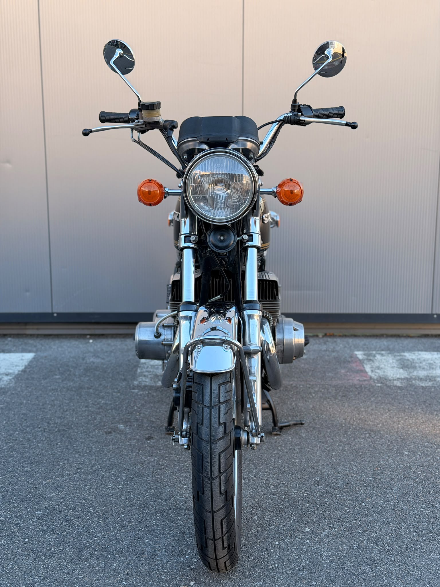SUZUKI SUZUKI GT 550-image-4