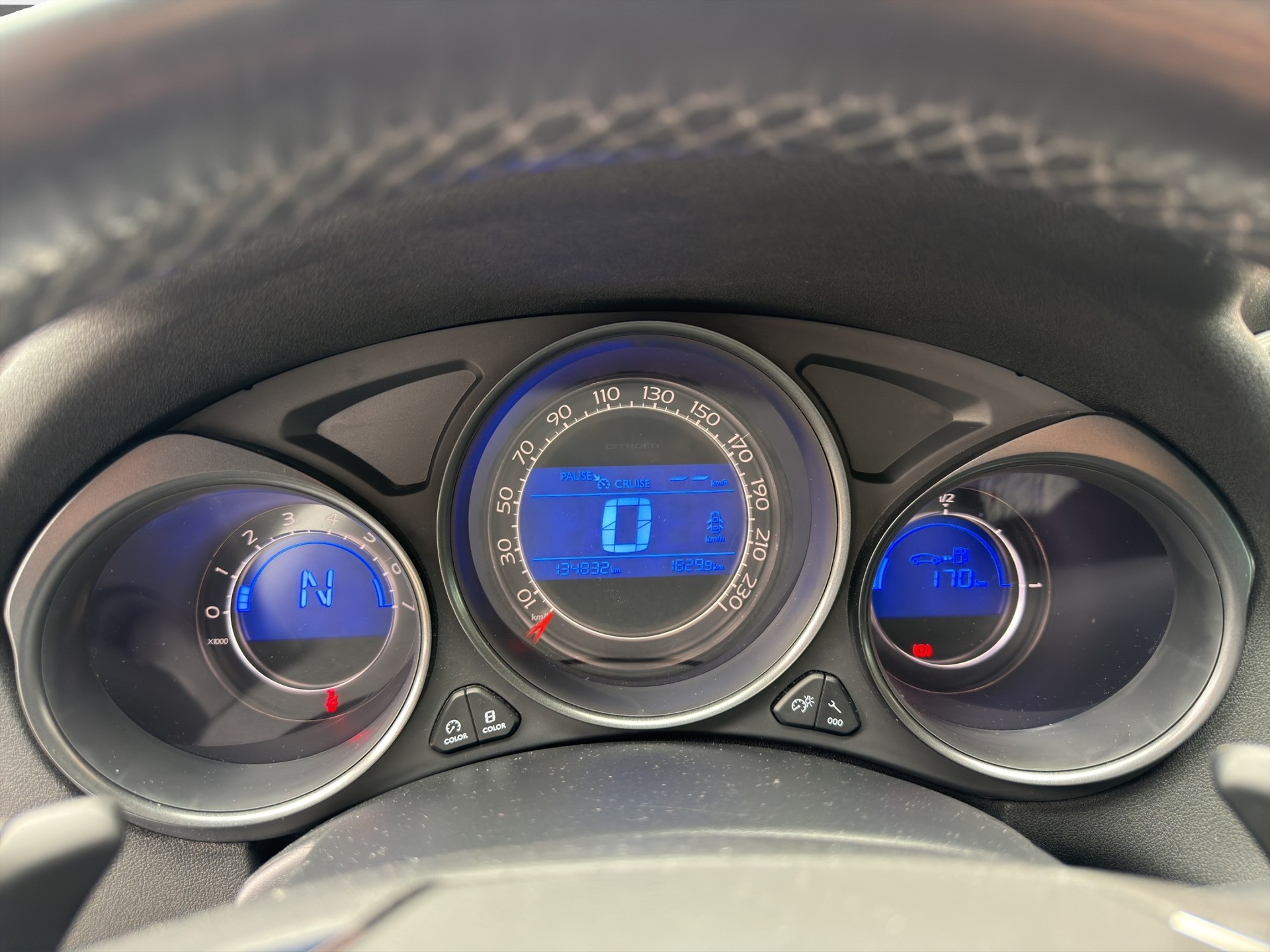 CITROEN C4 Berline 1.6 THP Séduction EGS6-image-10