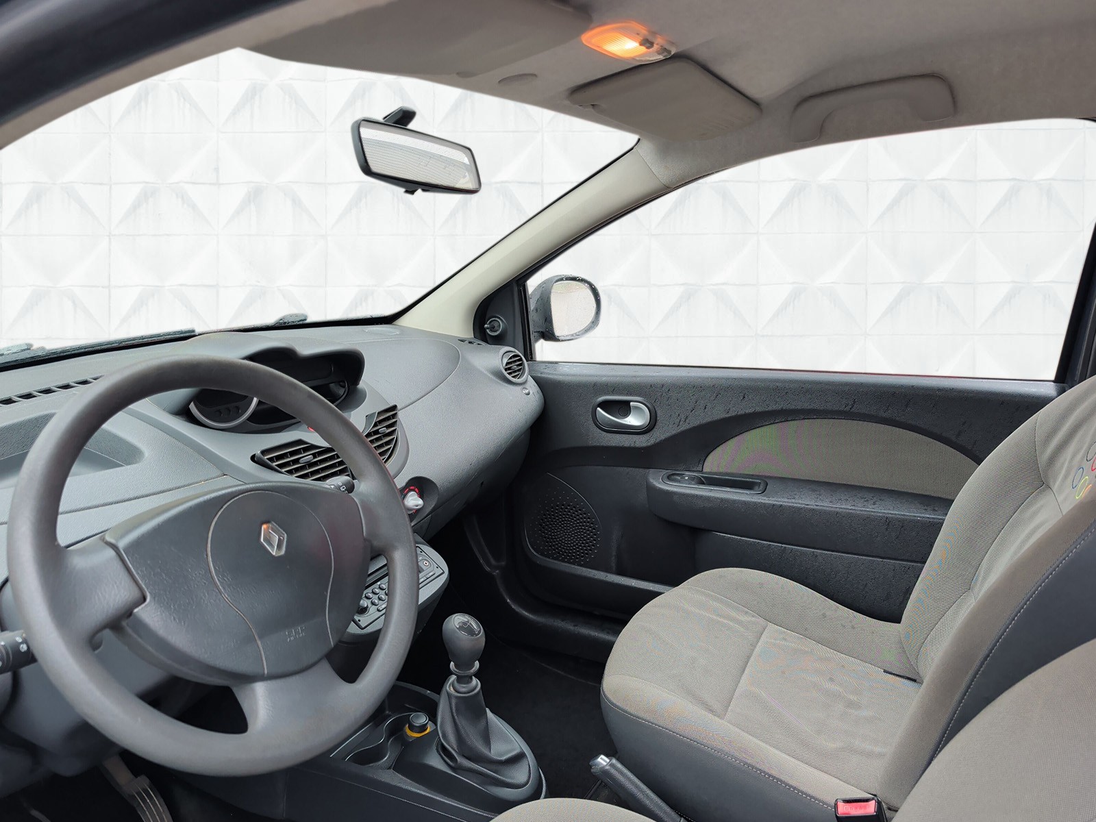 RENAULT Twingo 1.2 Authentique-image-11