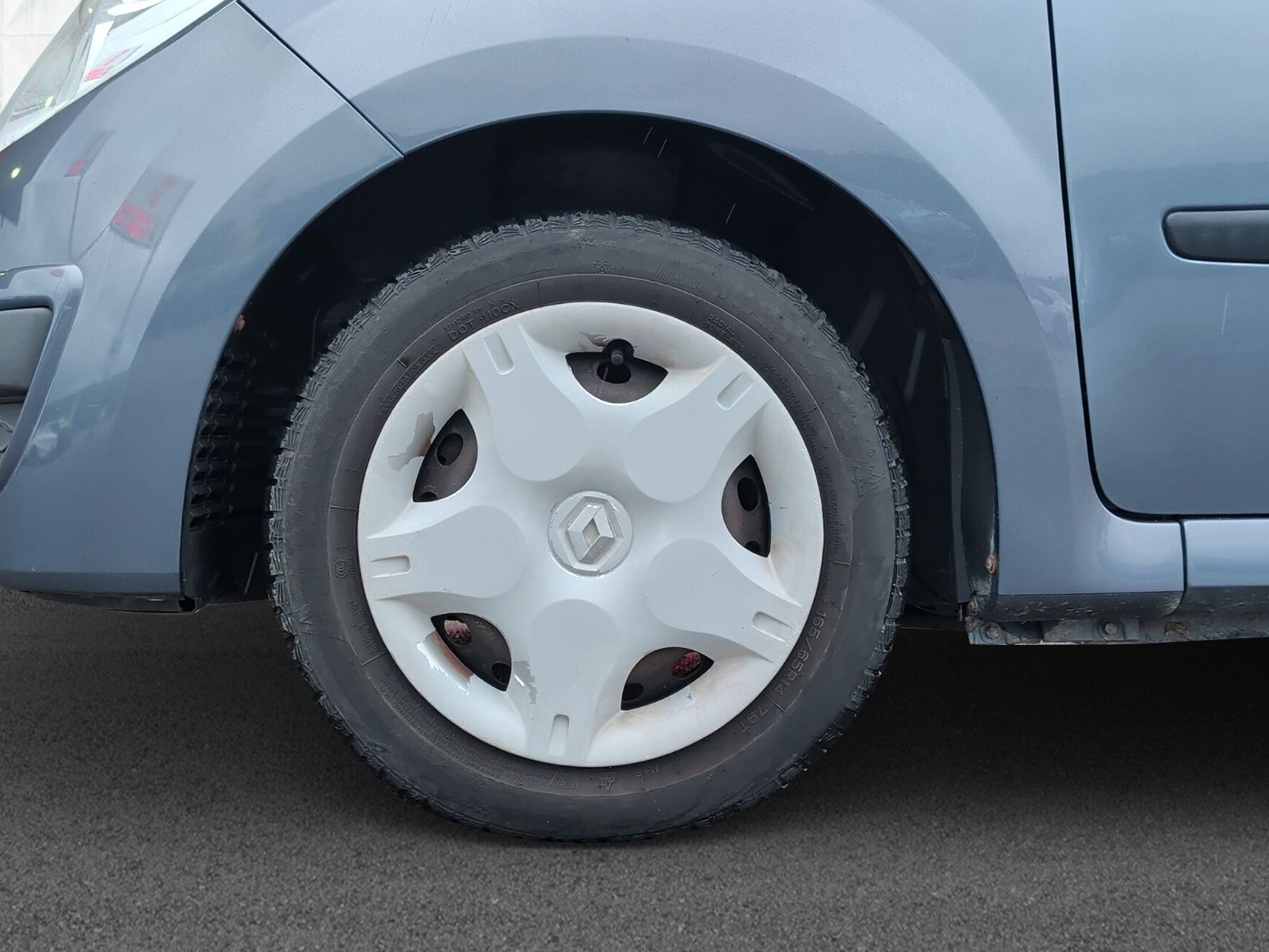 RENAULT Twingo 1.2 Authentique-image-6