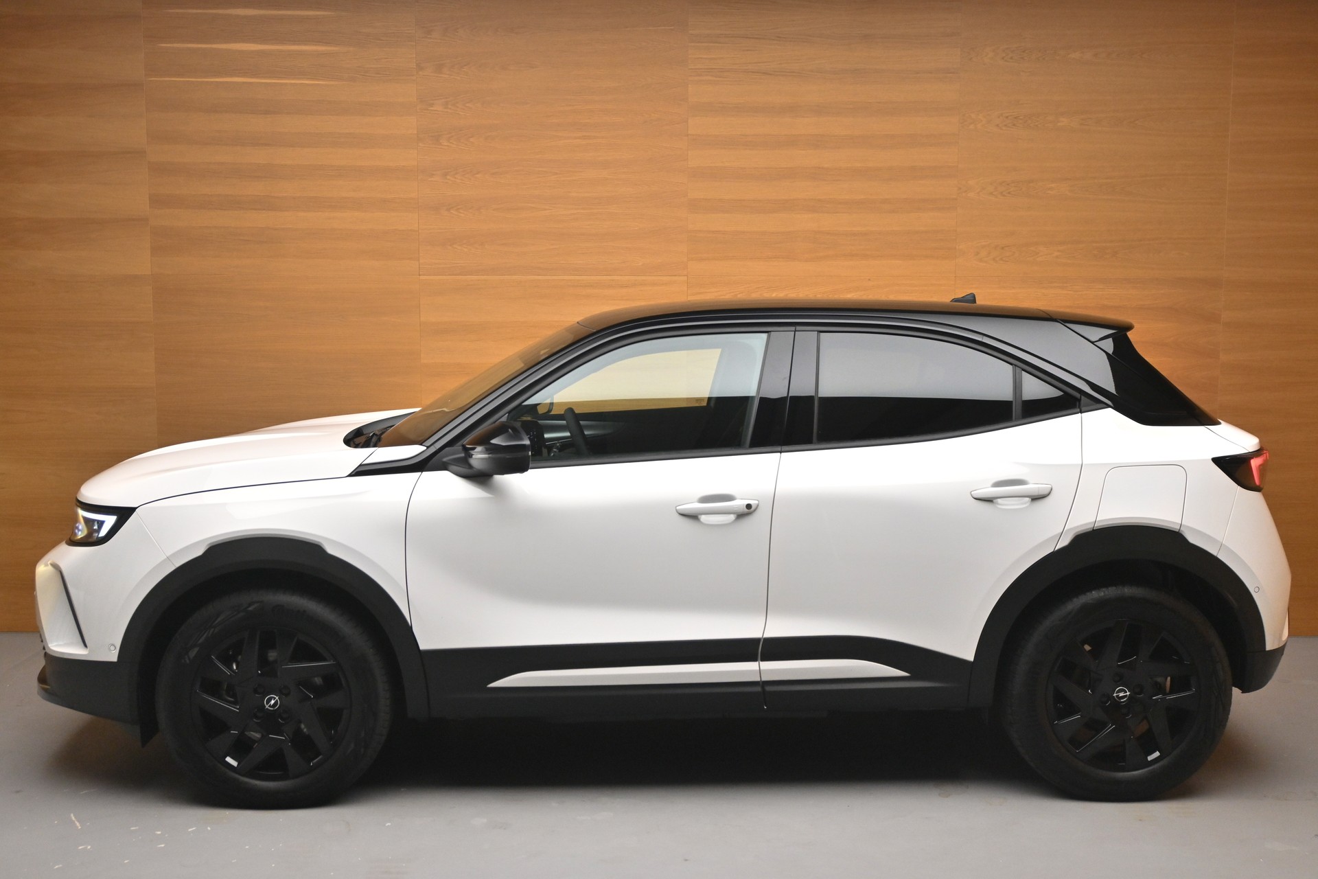 OPEL Mokka e Blitz-image-3