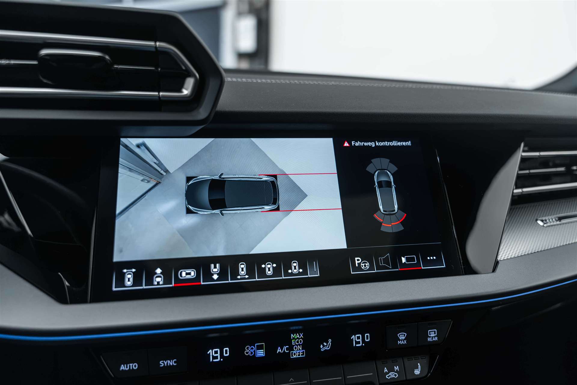 AUDI AUDI A3 Sportback 35 TDi S-Line S-Tronic Automat-image-21