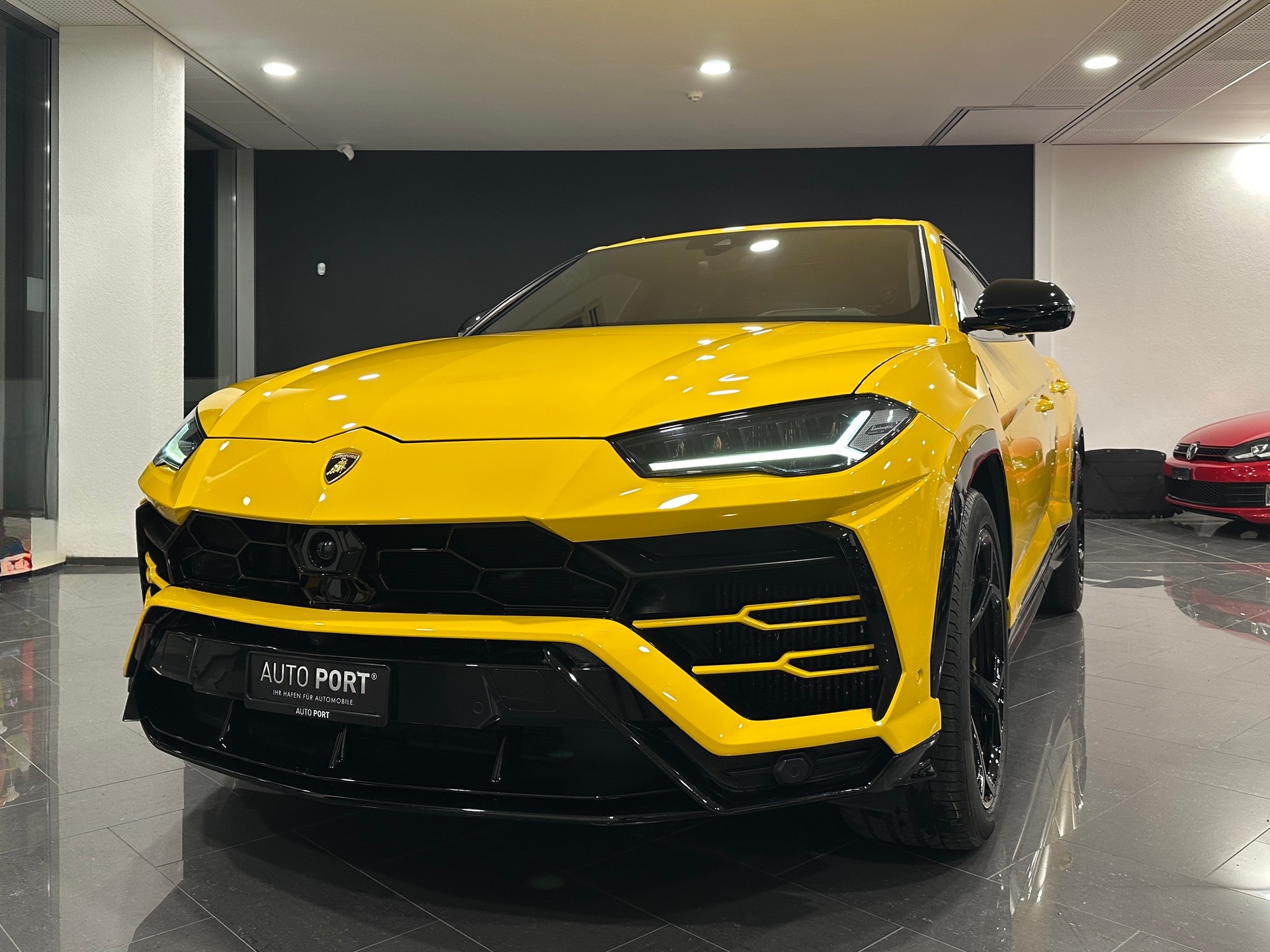 LAMBORGHINI Urus E-Gear-image-0