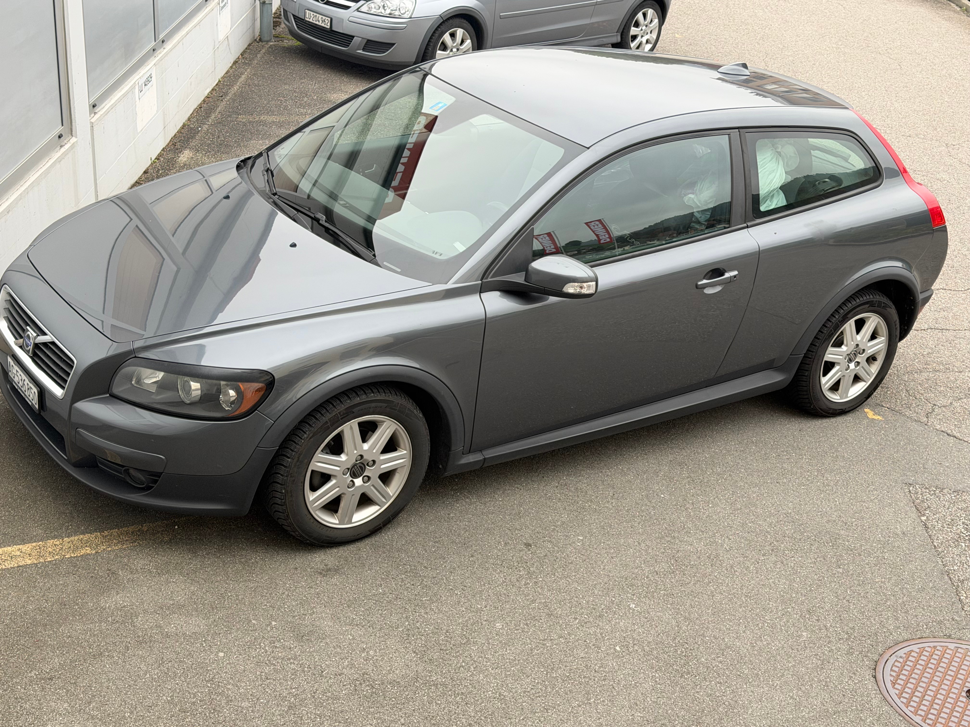 Car photo