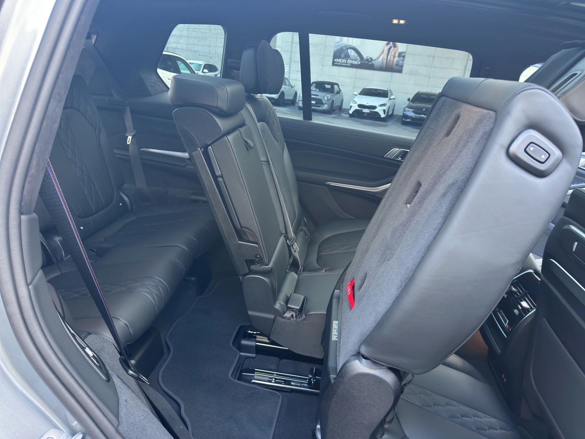 BMW X7 xDrive 48V 40d M Sport Pro Steptronic-image-21