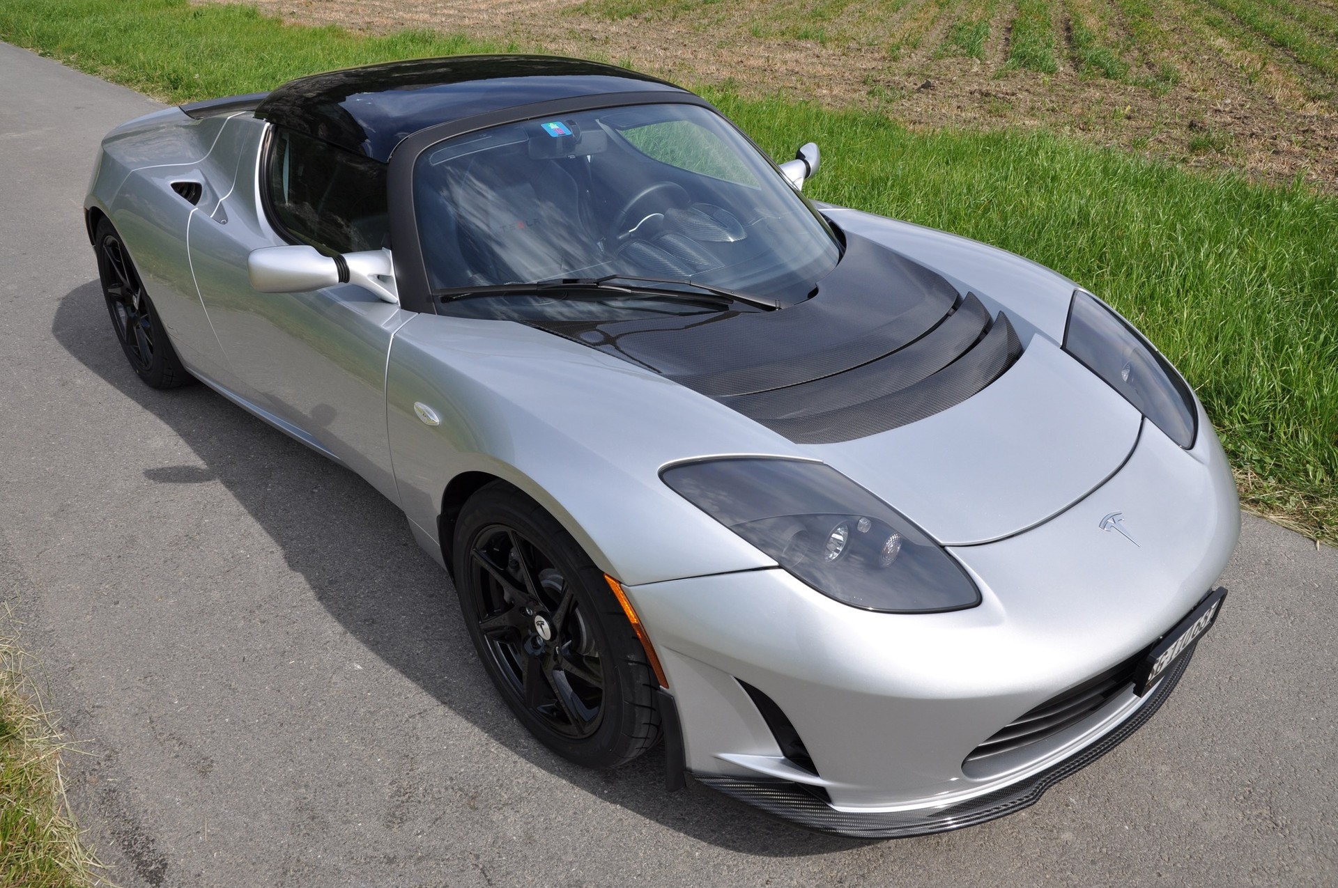 TESLA Roadster Sport-image-10